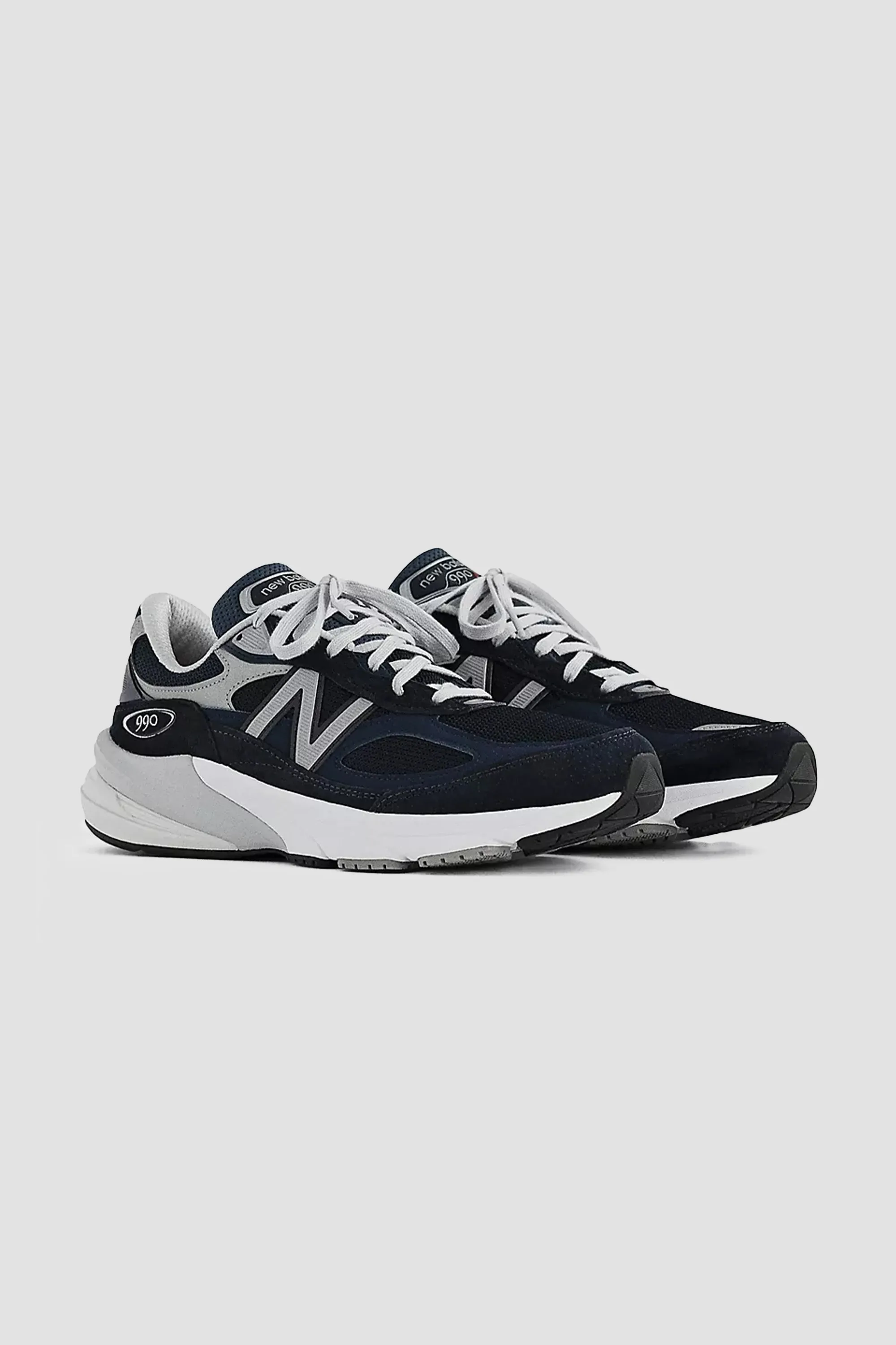 New Balance Men's Made in USA 990v6 in Navy/White sold by Tag product image thumbnail 2