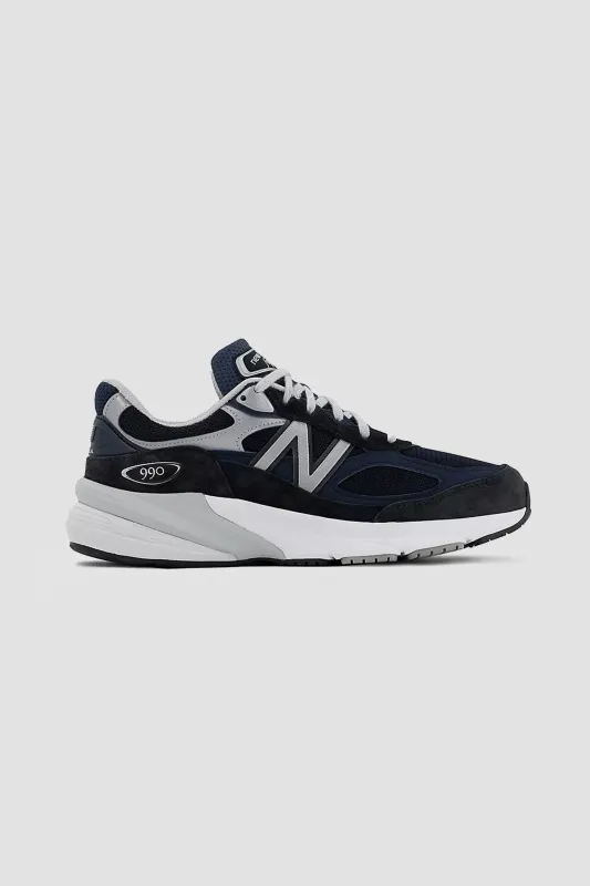 New Balance Men's Made in USA 990v6 in Navy/White made by New Balance