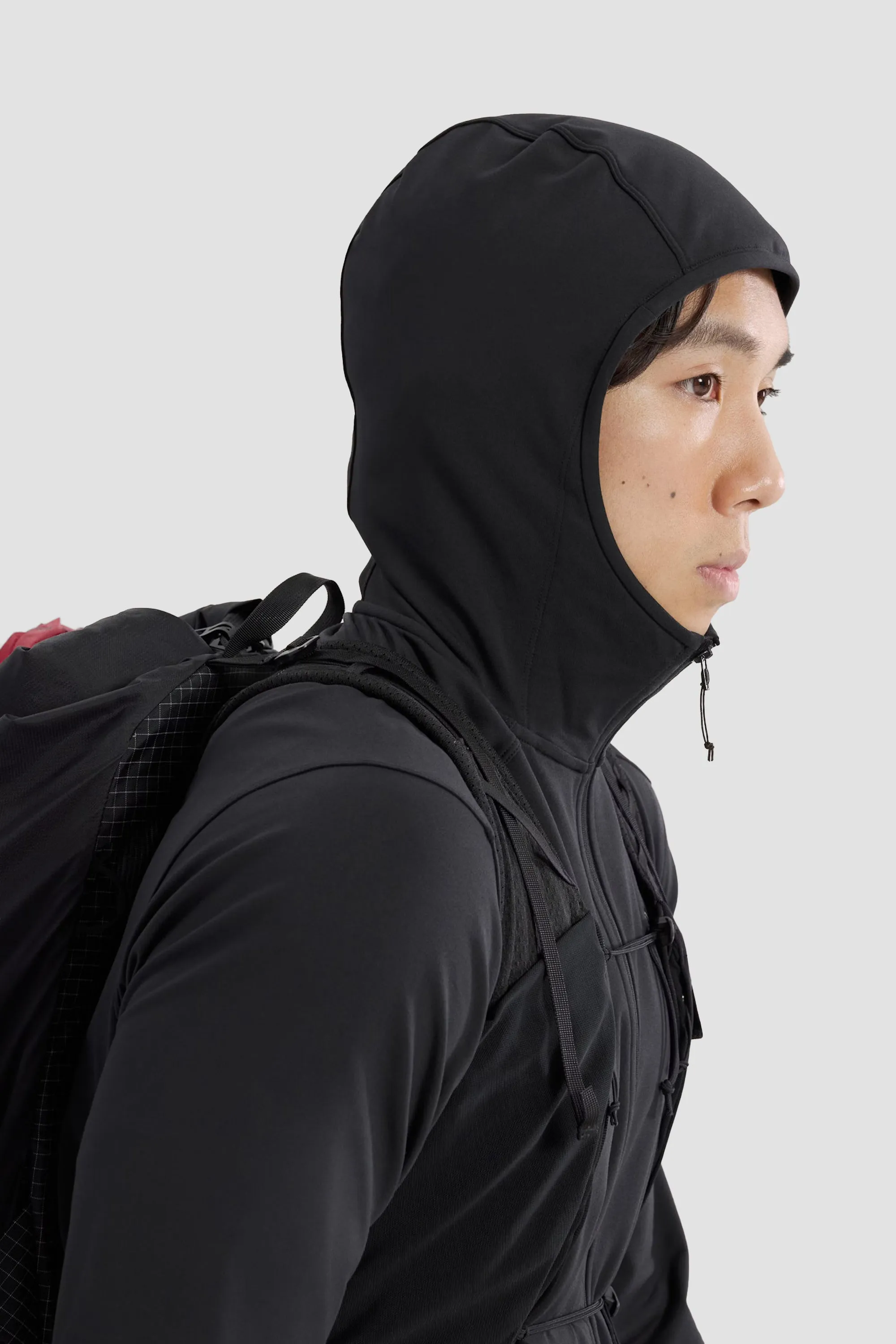 Arc'teryx Men's Kyanite Lightweight Hoody sold by Tag product image thumbnail 2