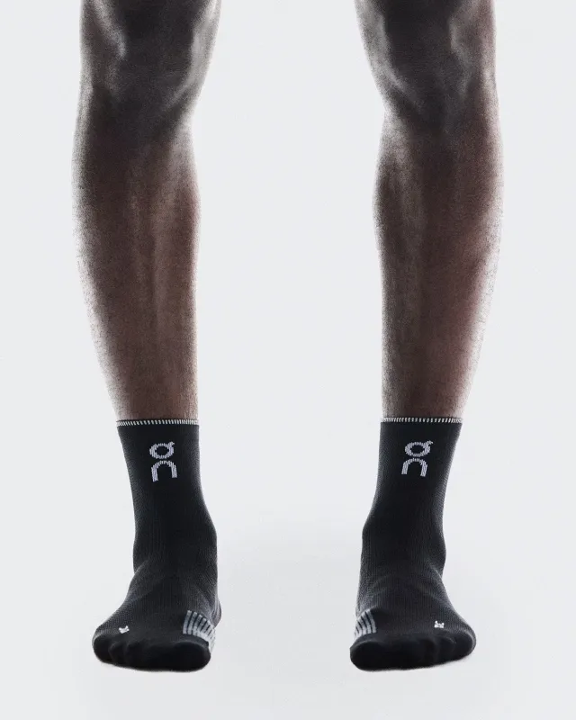 Performance Run Sock Mid 1 made by On
