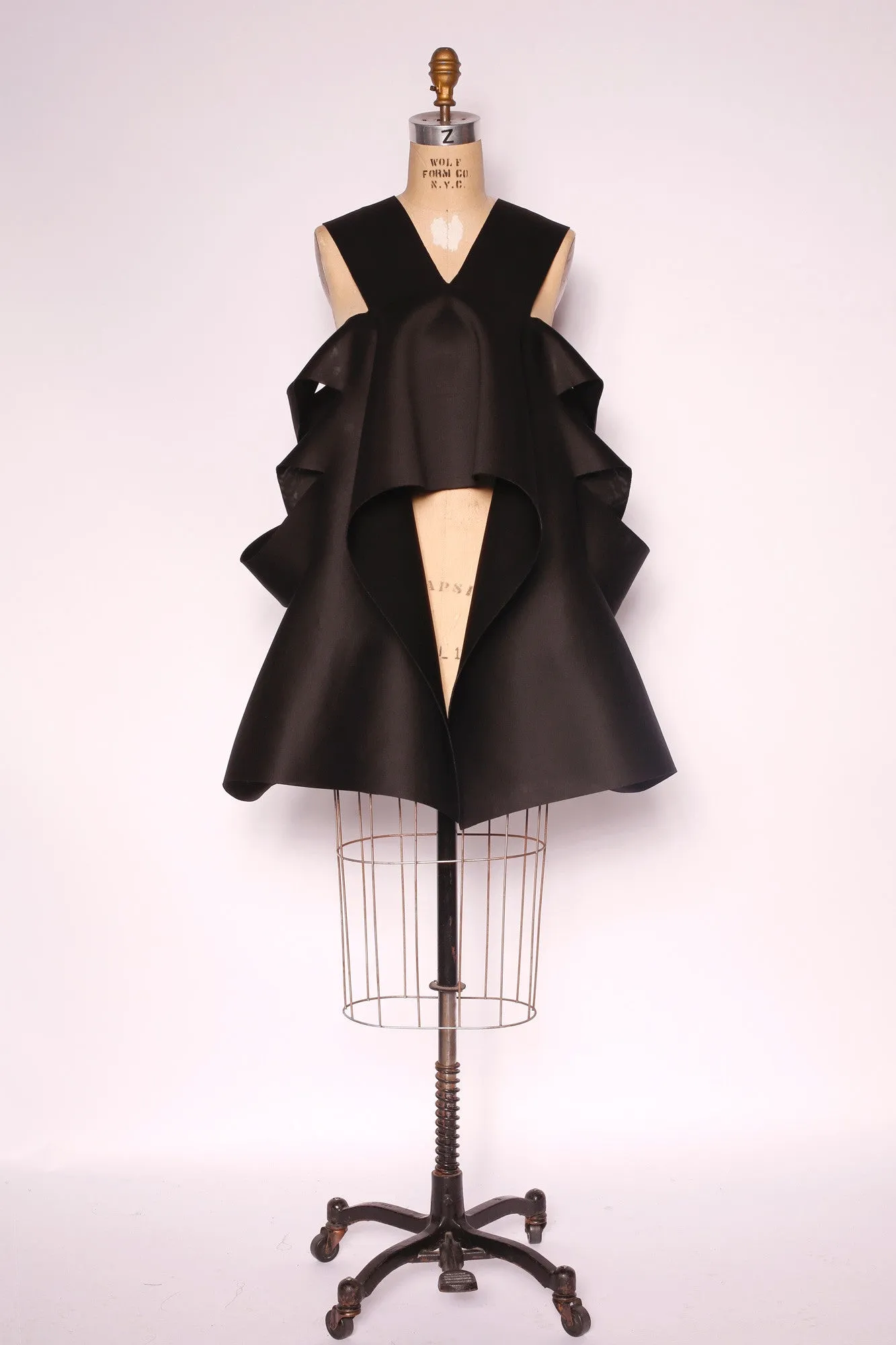 Veve Vest sold by Takara