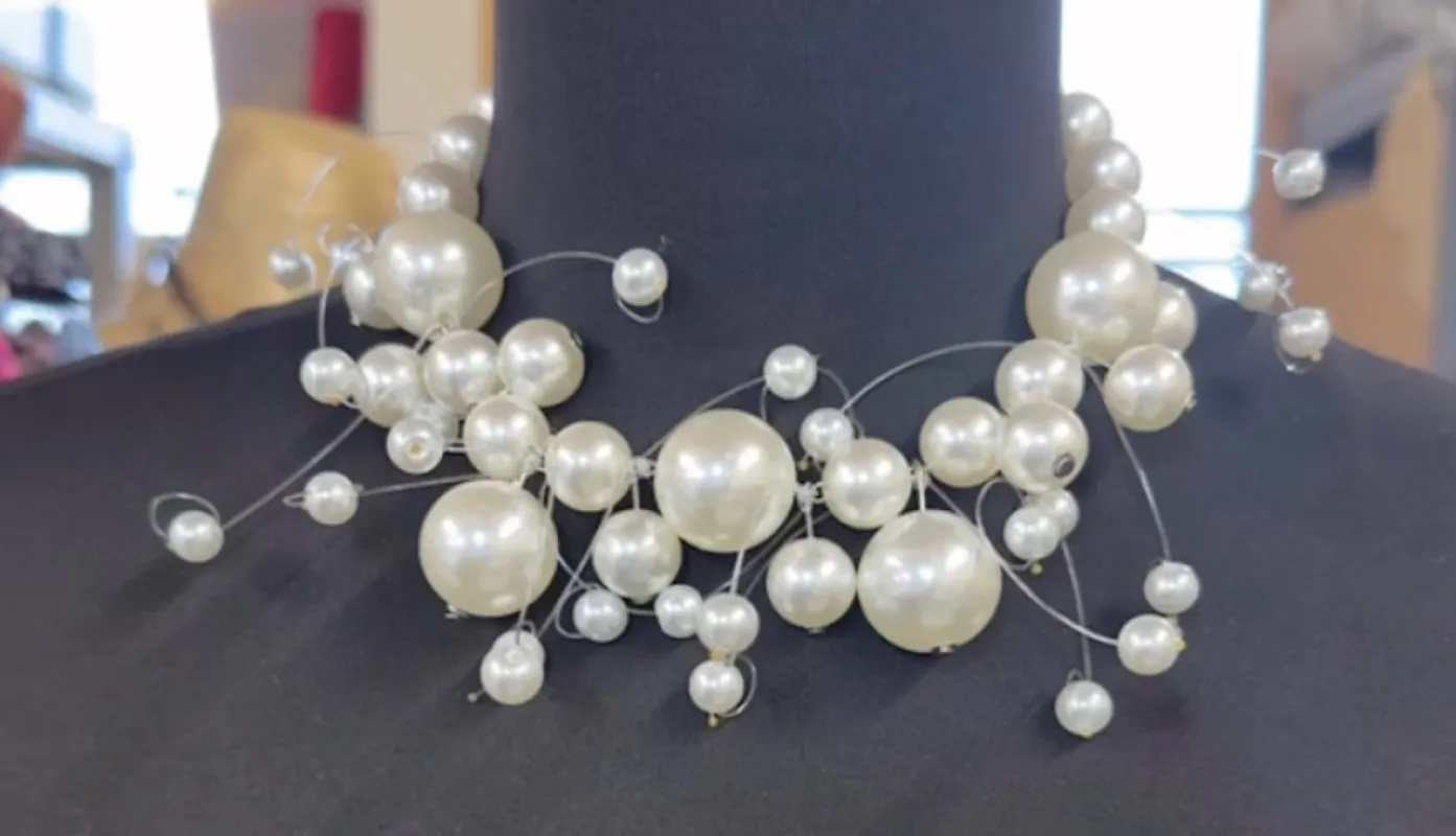 Pearl Kinetics Choker sold by Takara