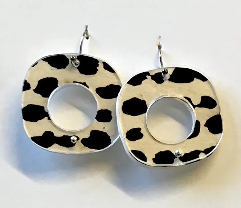 Nina N11 Earrings made by Takara
