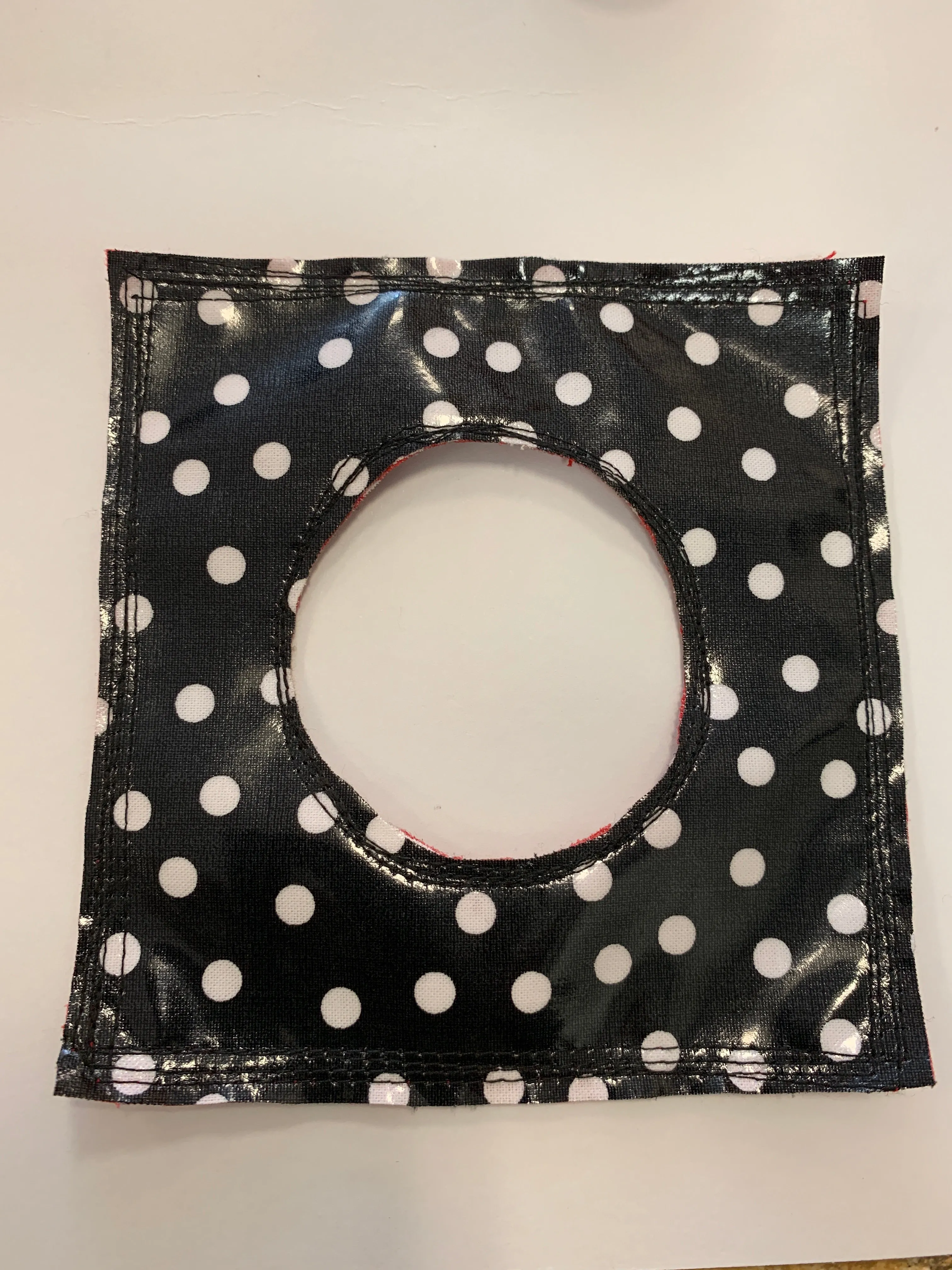 One Bracelet Polka Dot Reversible sold by Takara product image thumbnail 2