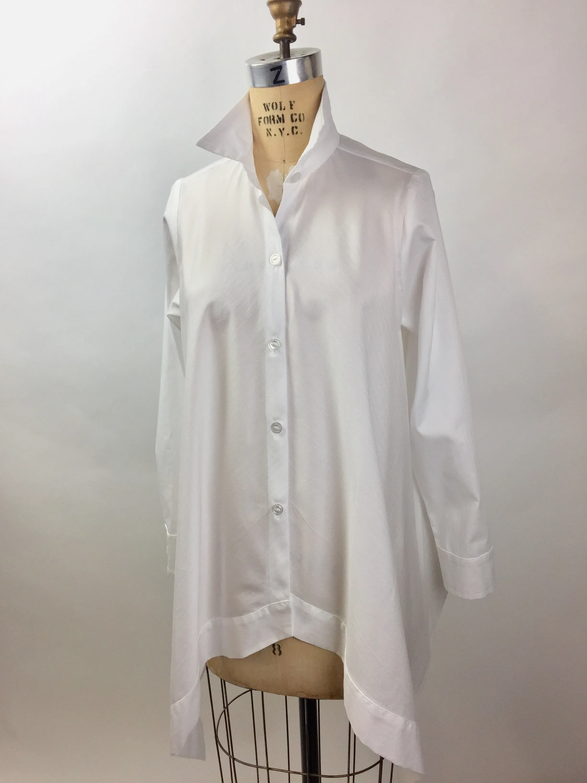 Tori White Cotton Shirting sold by Takara