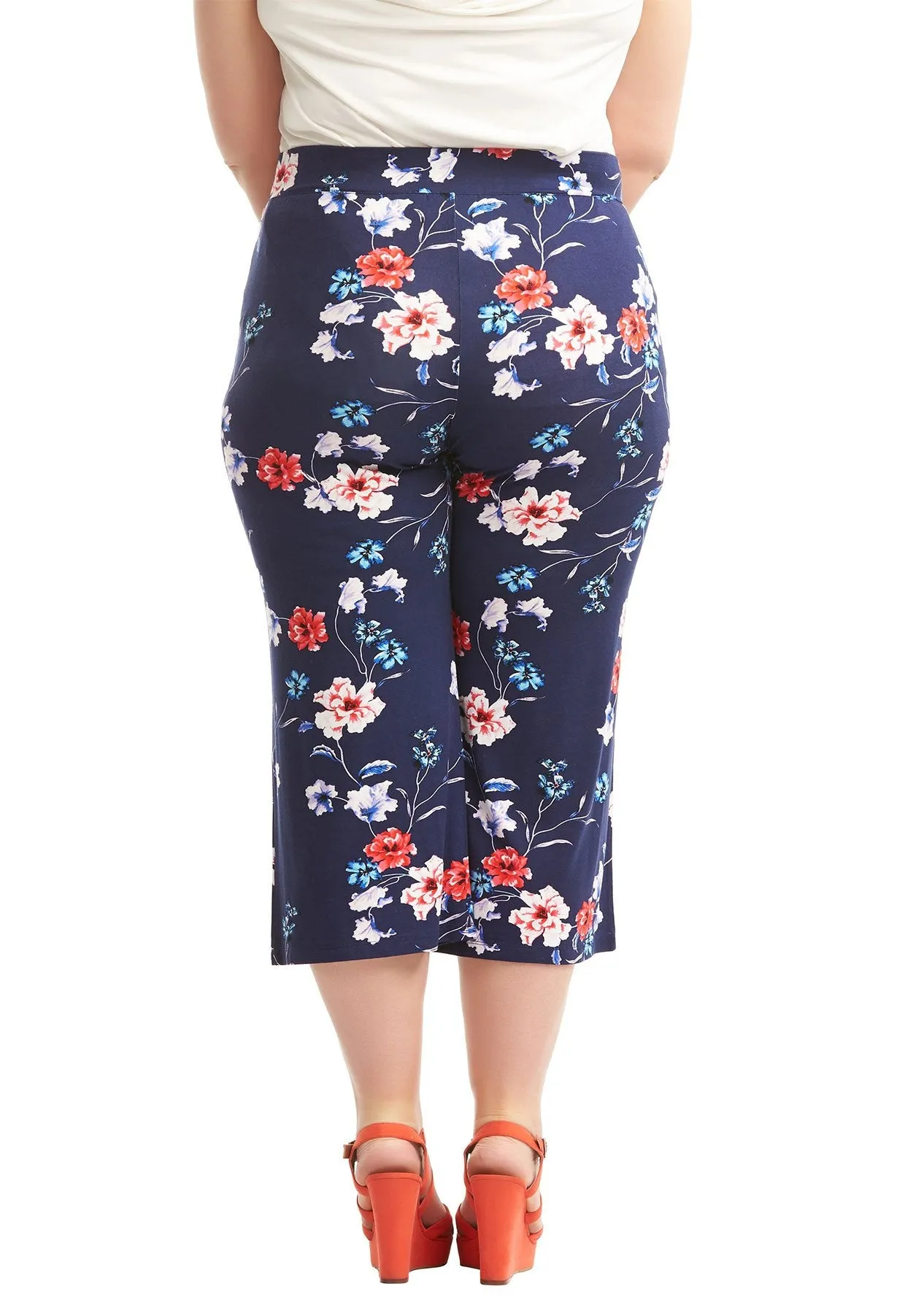 Crop Madison Plus Pant sold by Tart Collections product image thumbnail 4