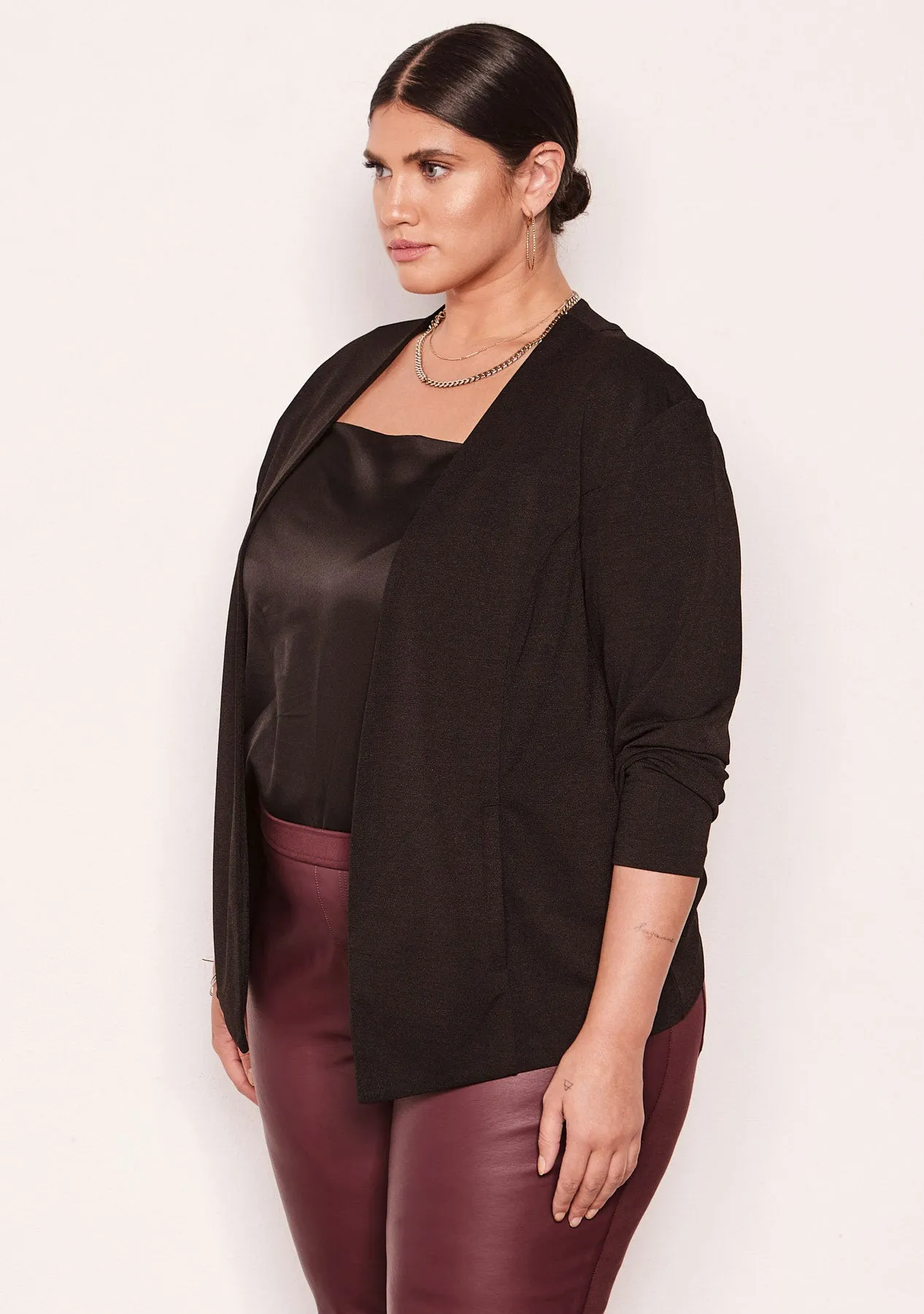 Jax Plus Blazer sold by Tart Collections product image thumbnail 3