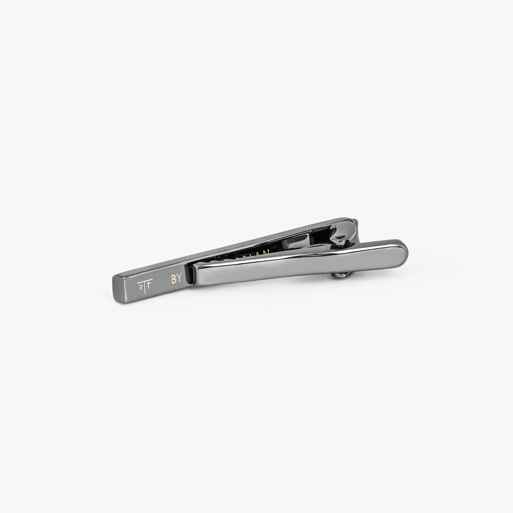 Zen tie clip with gunmetal finish sold by Tateossian product image thumbnail 2