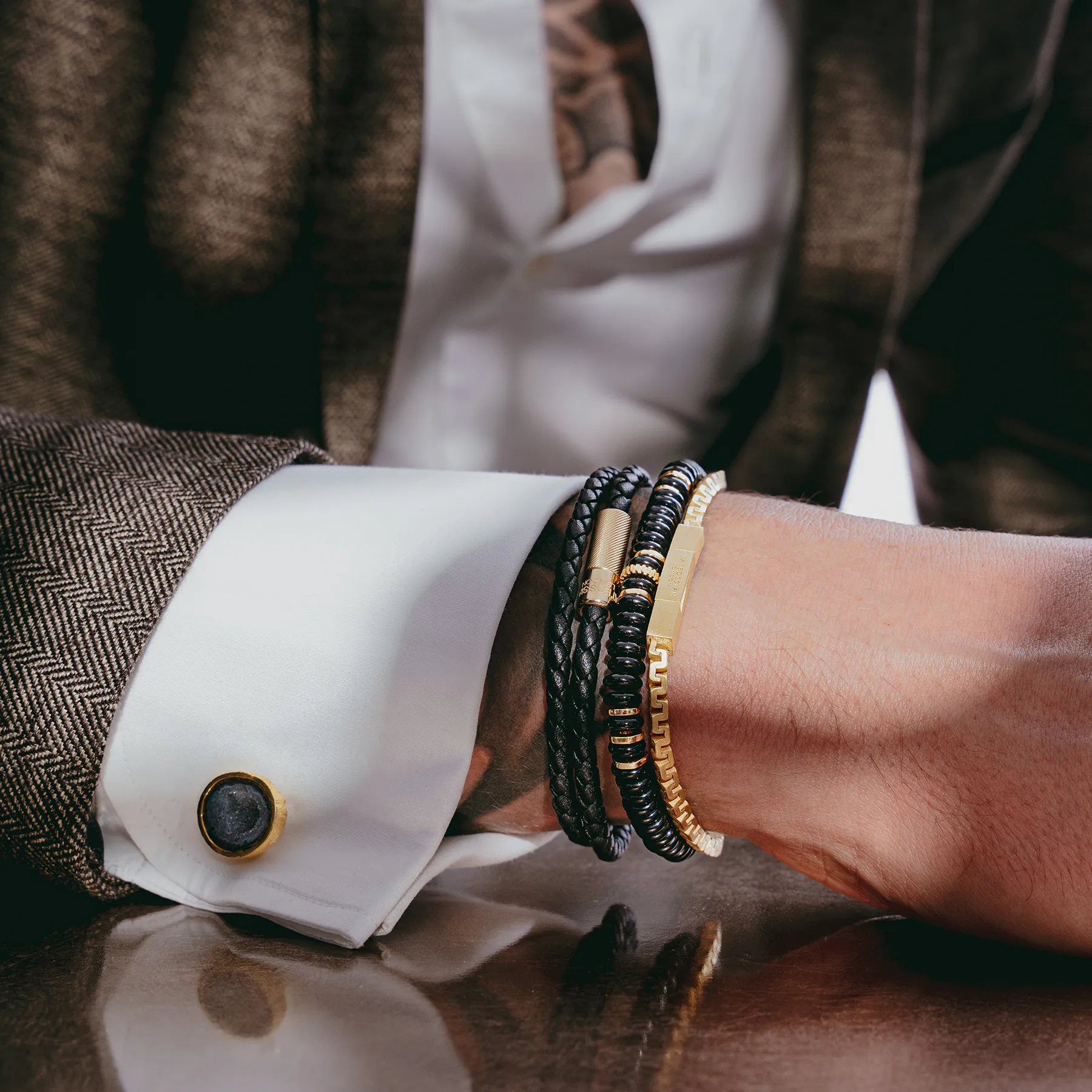 Positano Beaded Bracelet In Black With 18K Yellow Gold Plated sold by Tateossian product image thumbnail 4