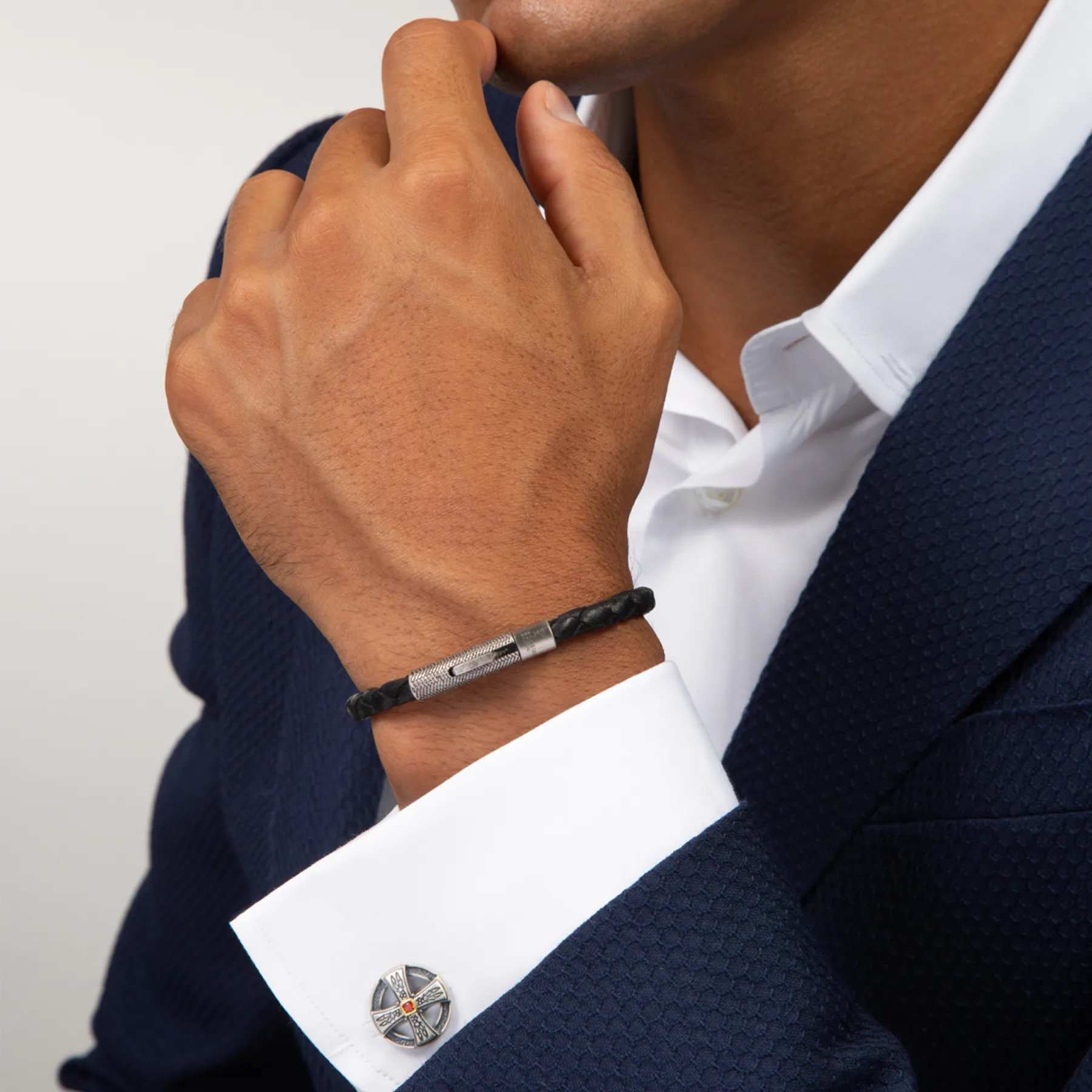 Vintage Herringbone Click Leather Bracelet In Black With Stainless Steel sold by Tateossian product image thumbnail 2