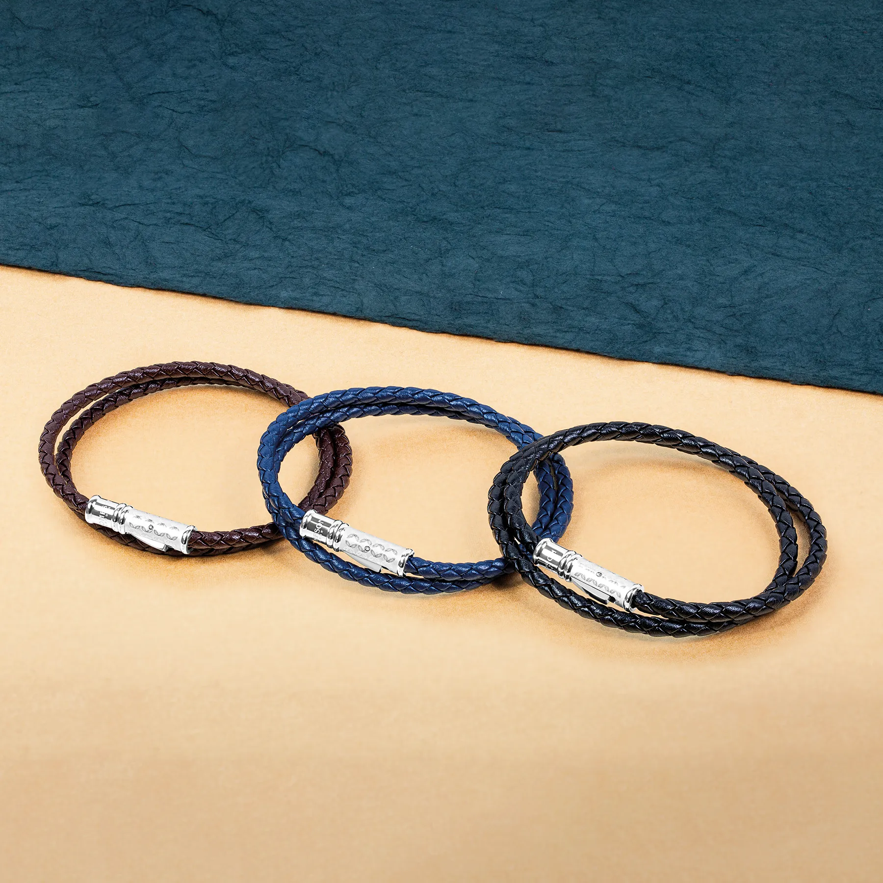 THOMPSON Lucky Clover Double Wrap Bracelet In Black Leather sold by Tateossian product image thumbnail 2