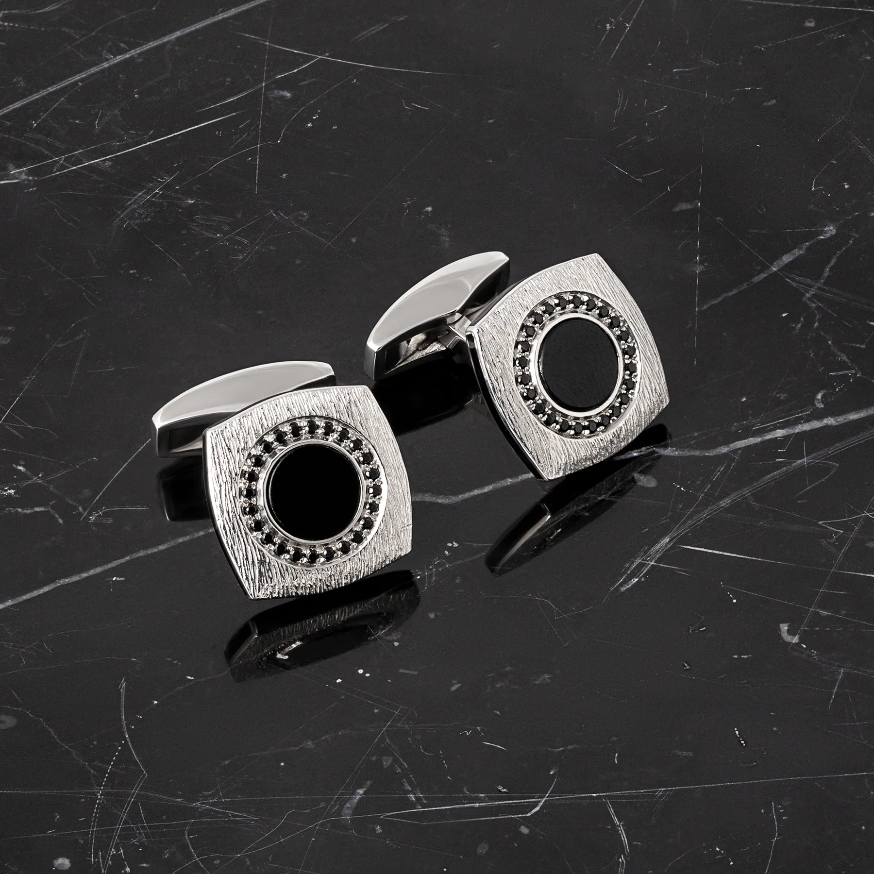 Grafiatto Square Cufflinks In Sterling Silver With Onyx sold by Tateossian product image thumbnail 3