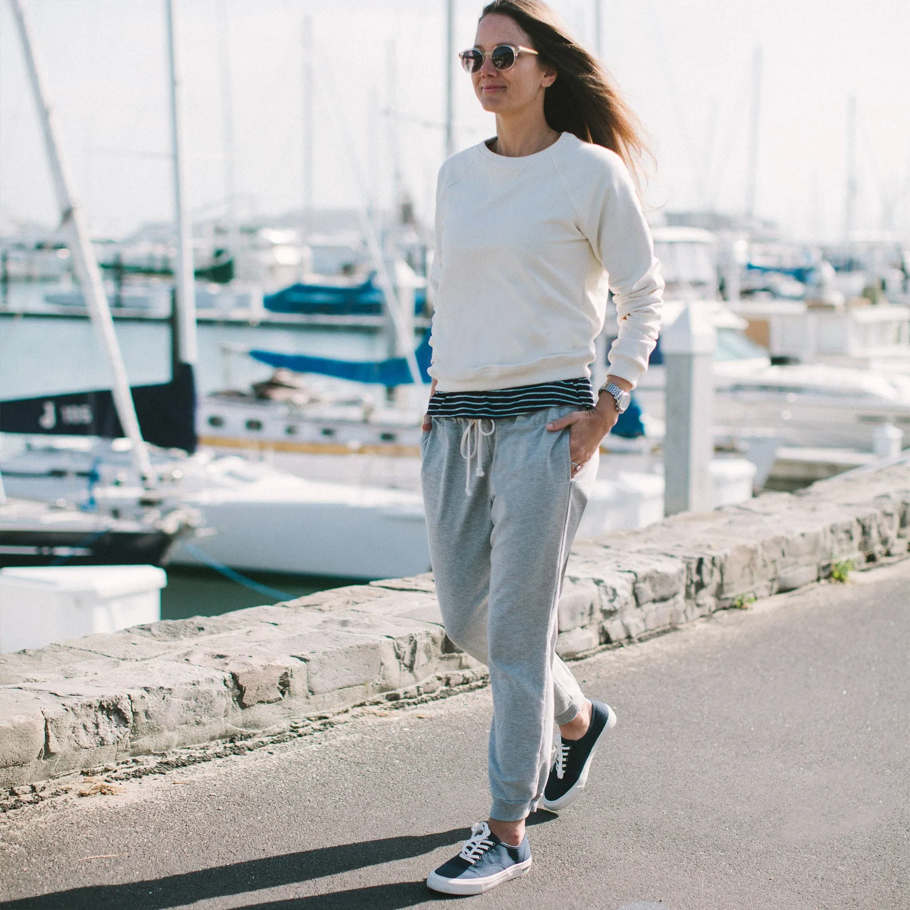 The Weekend Pant in Heather Grey sold by Taylor Stitch product image thumbnail 2