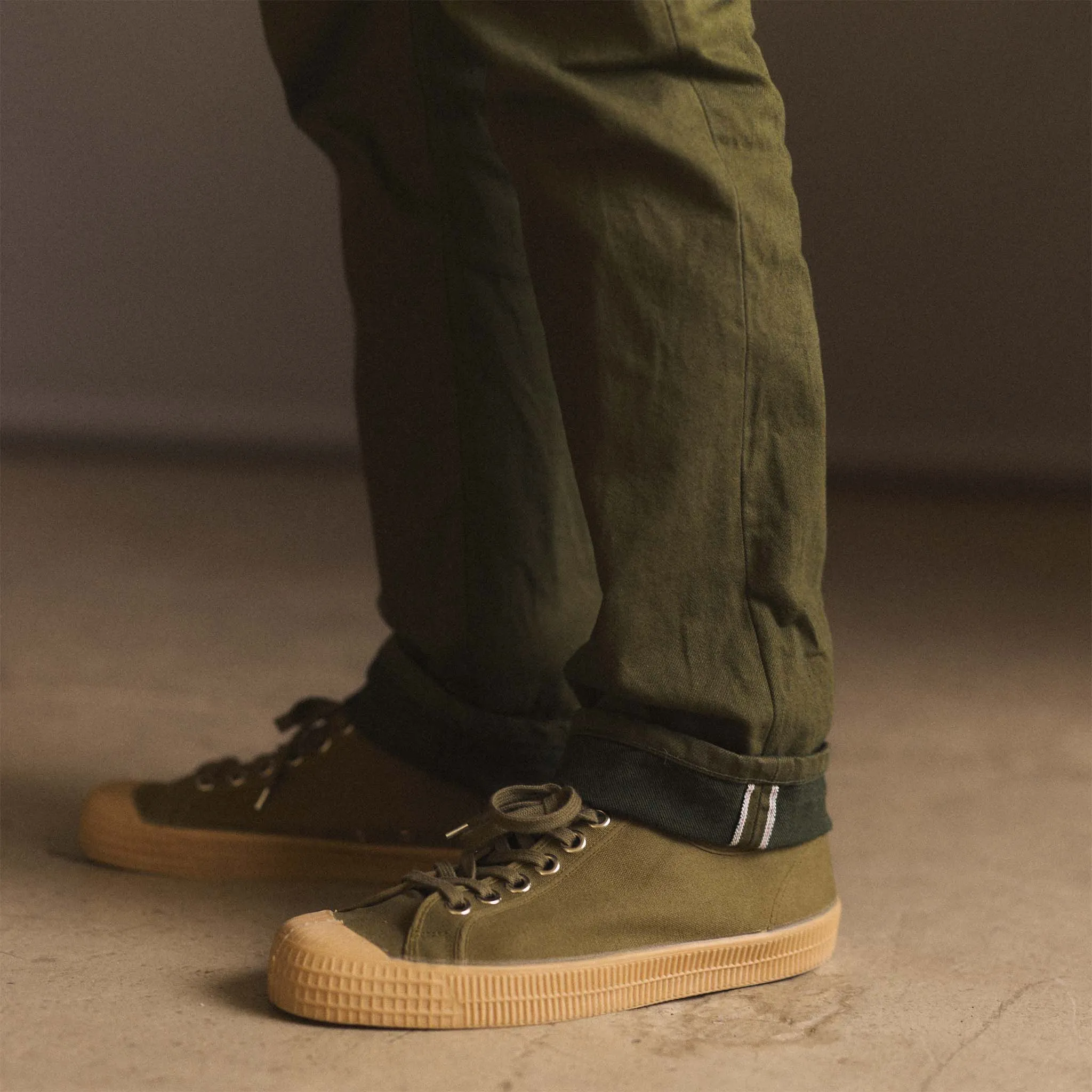 The Democratic Jean in Olive Nihon Menpu Selvage sold by Taylor Stitch product image thumbnail 5