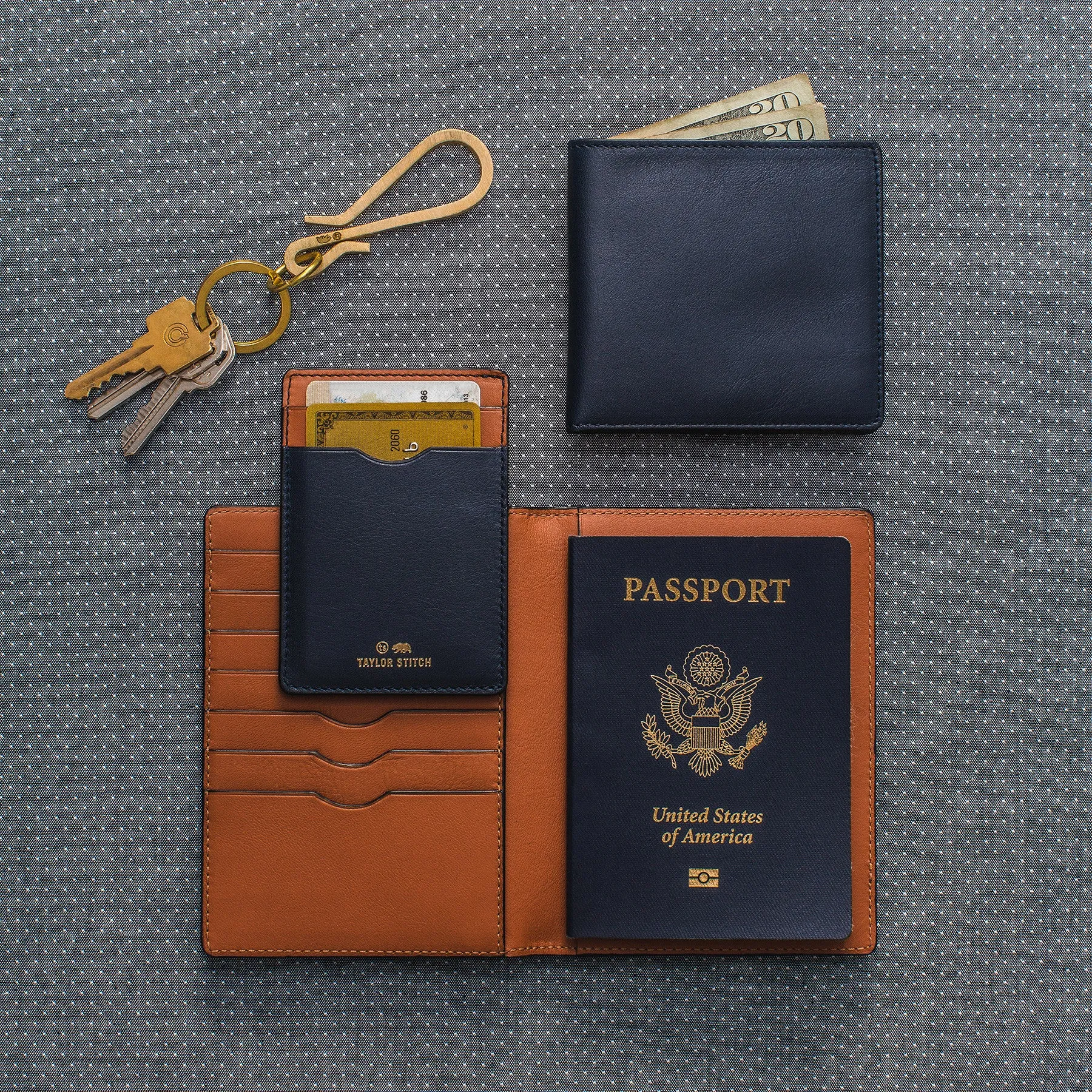 The Minimalist Billfold Wallet in Navy sold by Taylor Stitch product image thumbnail 4
