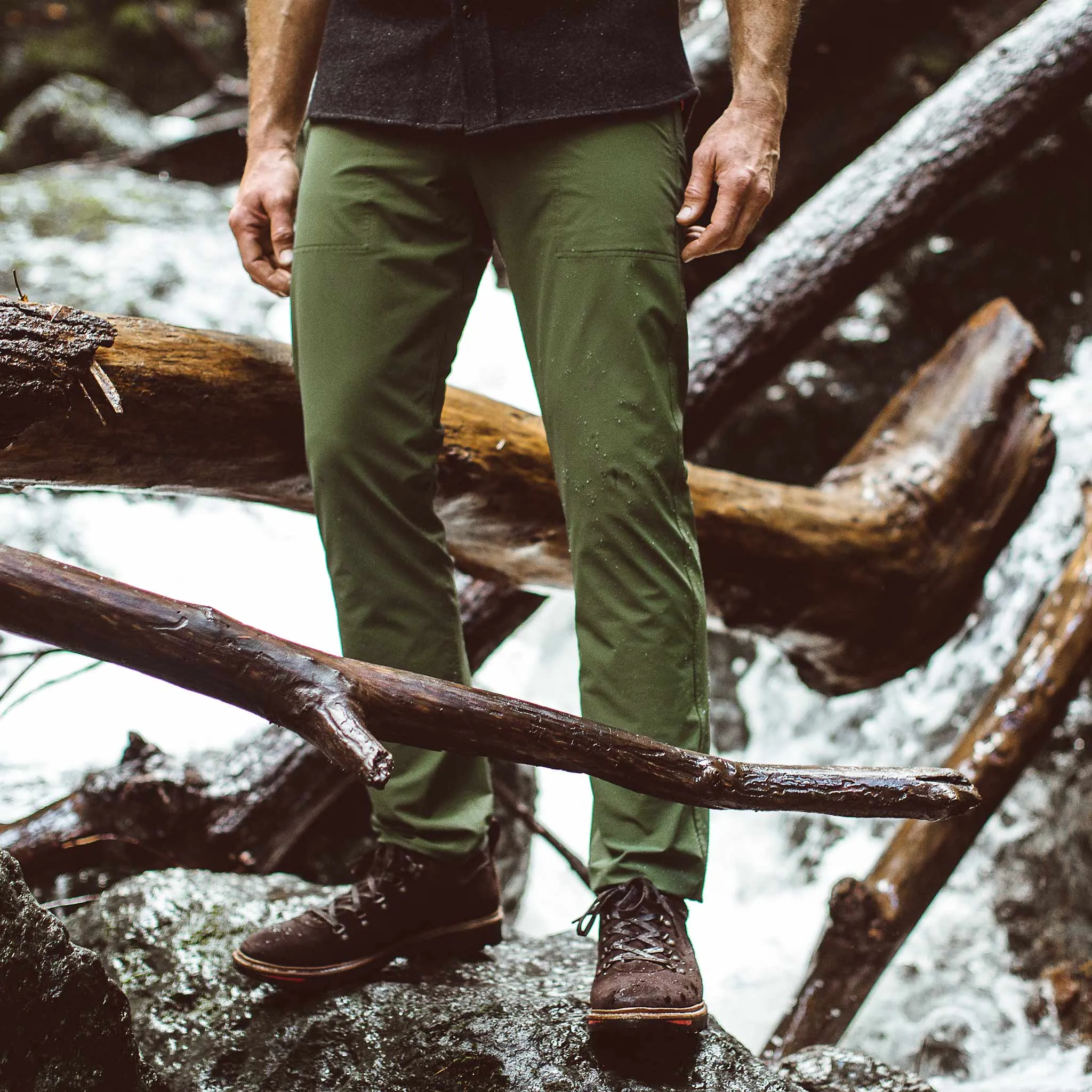 The Alpine Pant in Moss sold by Taylor Stitch product image thumbnail 4
