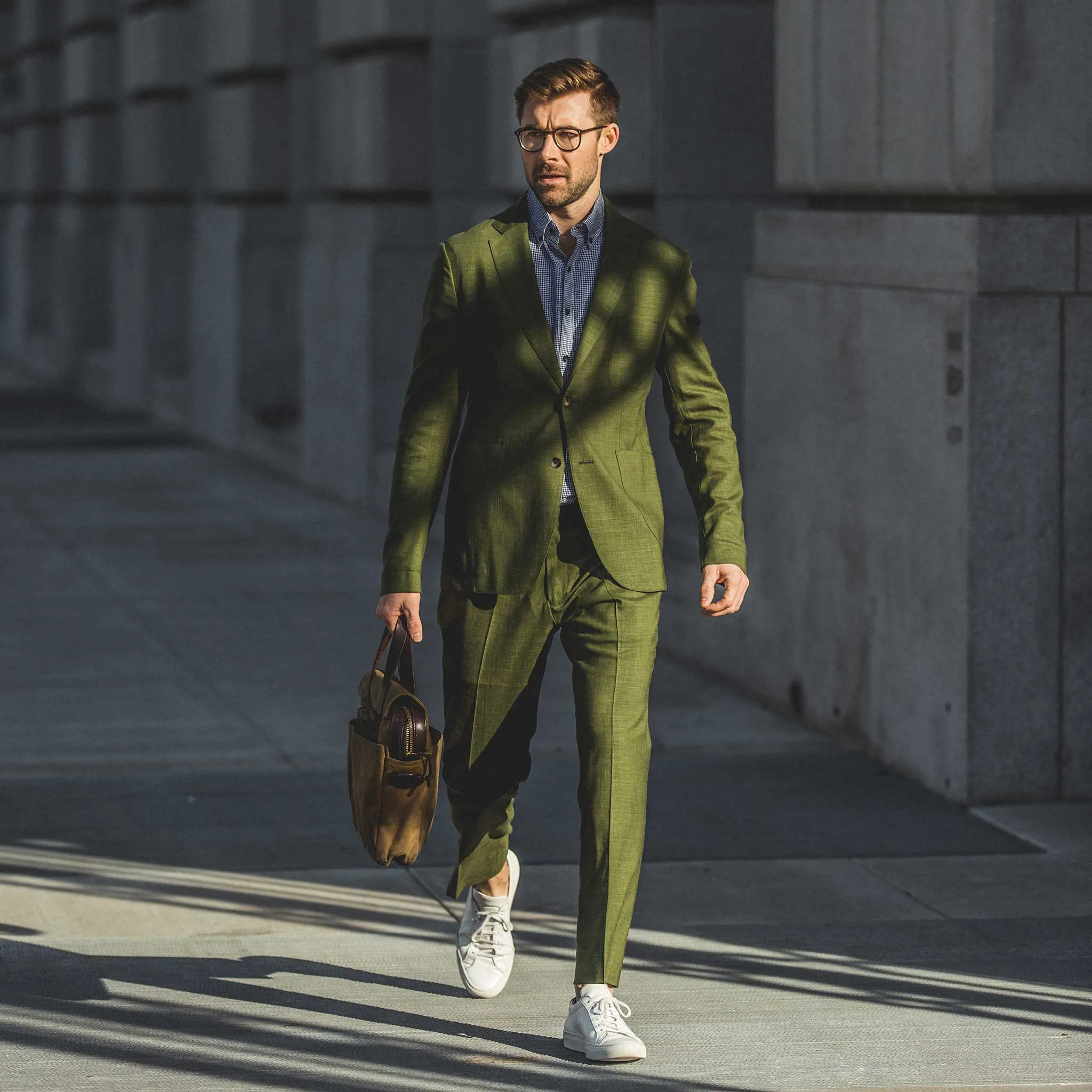 The Telegraph Trouser in Evergreen sold by Taylor Stitch product image thumbnail 2