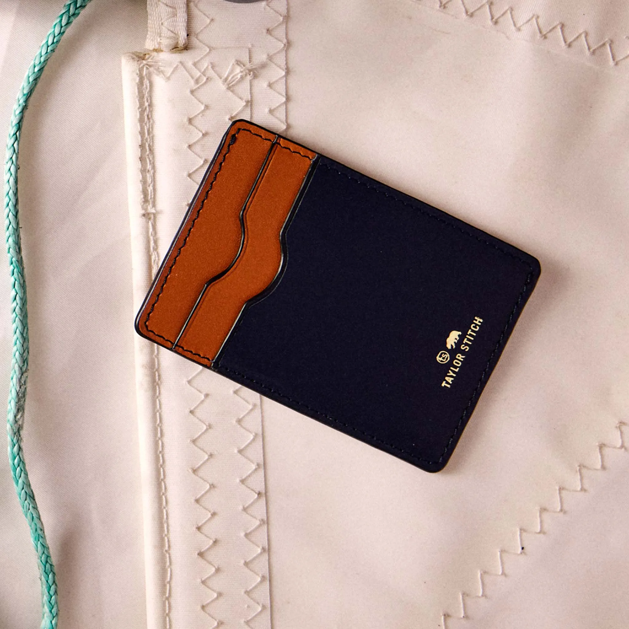 The Minimalist Wallet in Navy sold by Taylor Stitch product image thumbnail 2