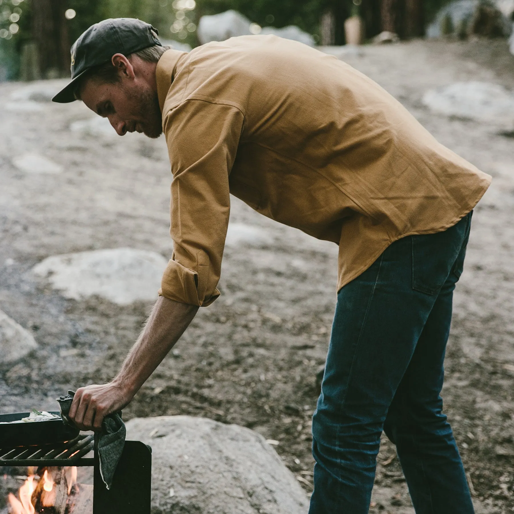 The Yosemite Shirt in Sawdust sold by Taylor Stitch product image thumbnail 4