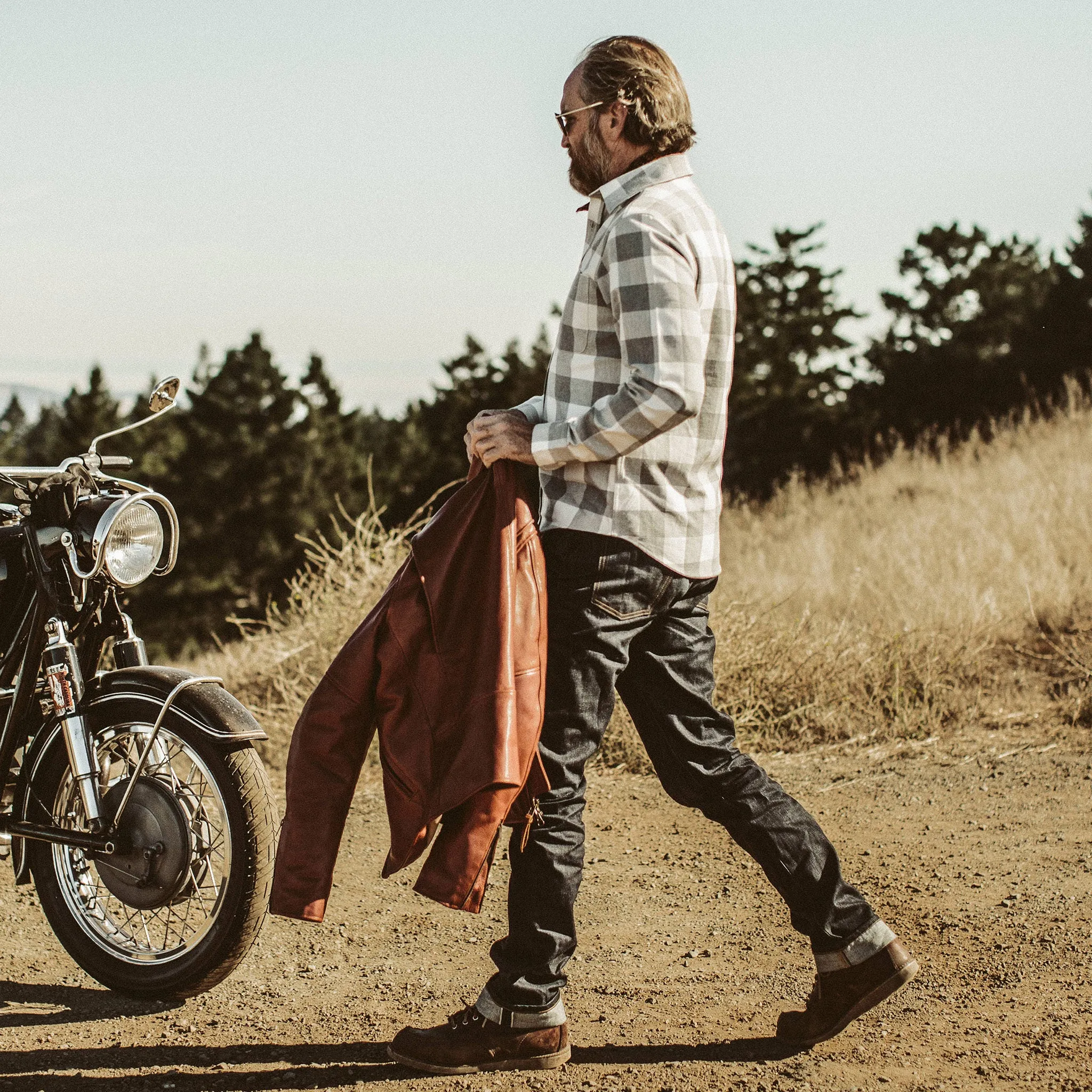 The Moto Utility Shirt in Ash & Natural Plaid sold by Taylor Stitch product image thumbnail 3