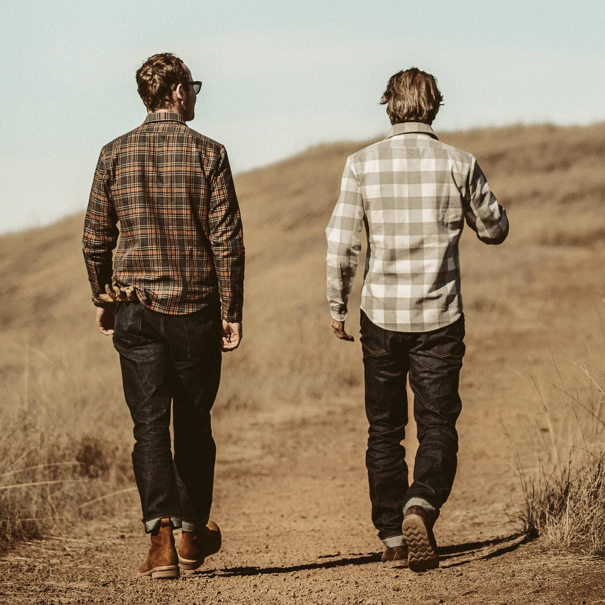 The Moto Utility Shirt in Ash & Natural Plaid sold by Taylor Stitch product image thumbnail 5