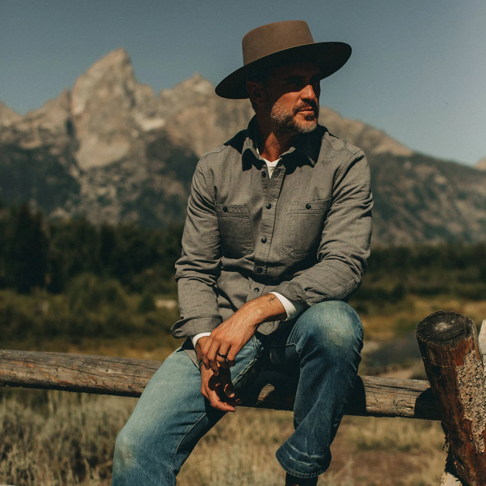 The Utility Shirt in Slate Broken Herringbone sold by Taylor Stitch product image thumbnail 2