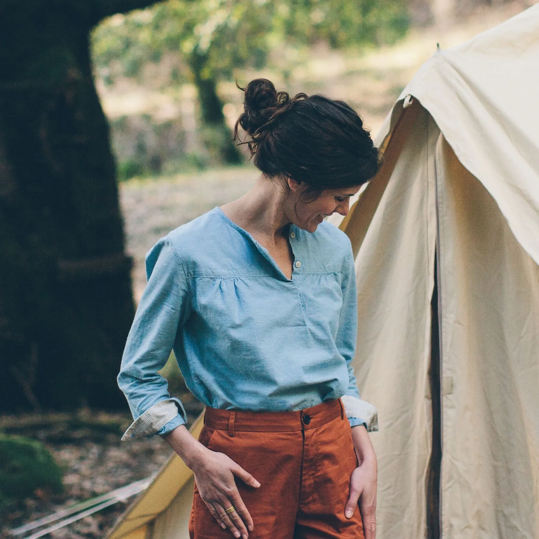 The Parker in Chambray sold by Taylor Stitch product image thumbnail 2