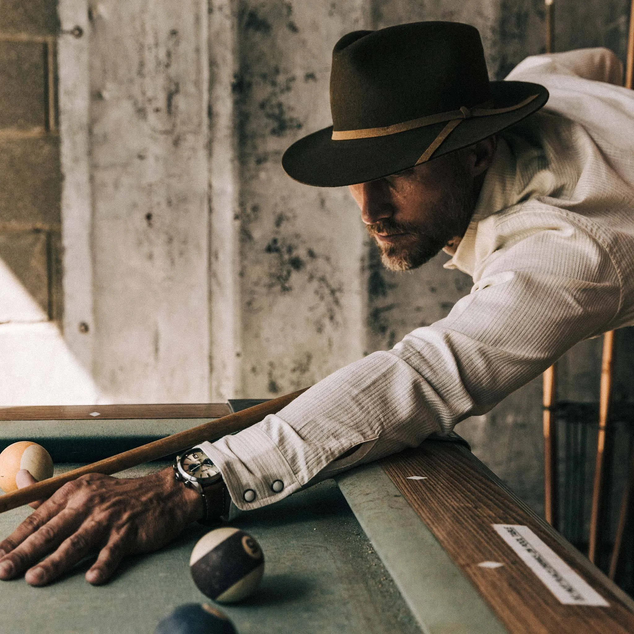 The Packable Road Warrior in Mahogany sold by Taylor Stitch product image thumbnail 2