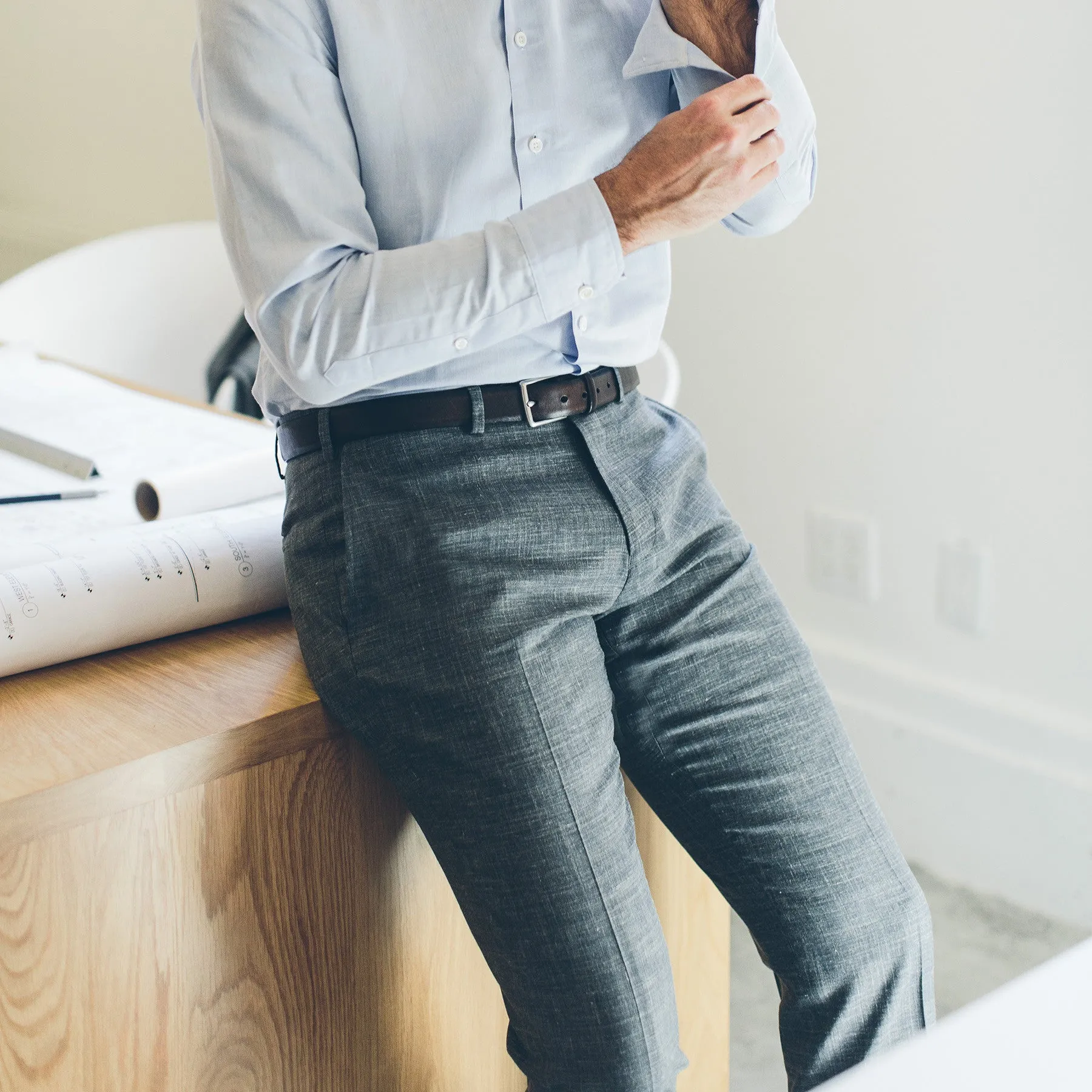 The Telegraph Trouser in Charcoal sold by Taylor Stitch product image thumbnail 4