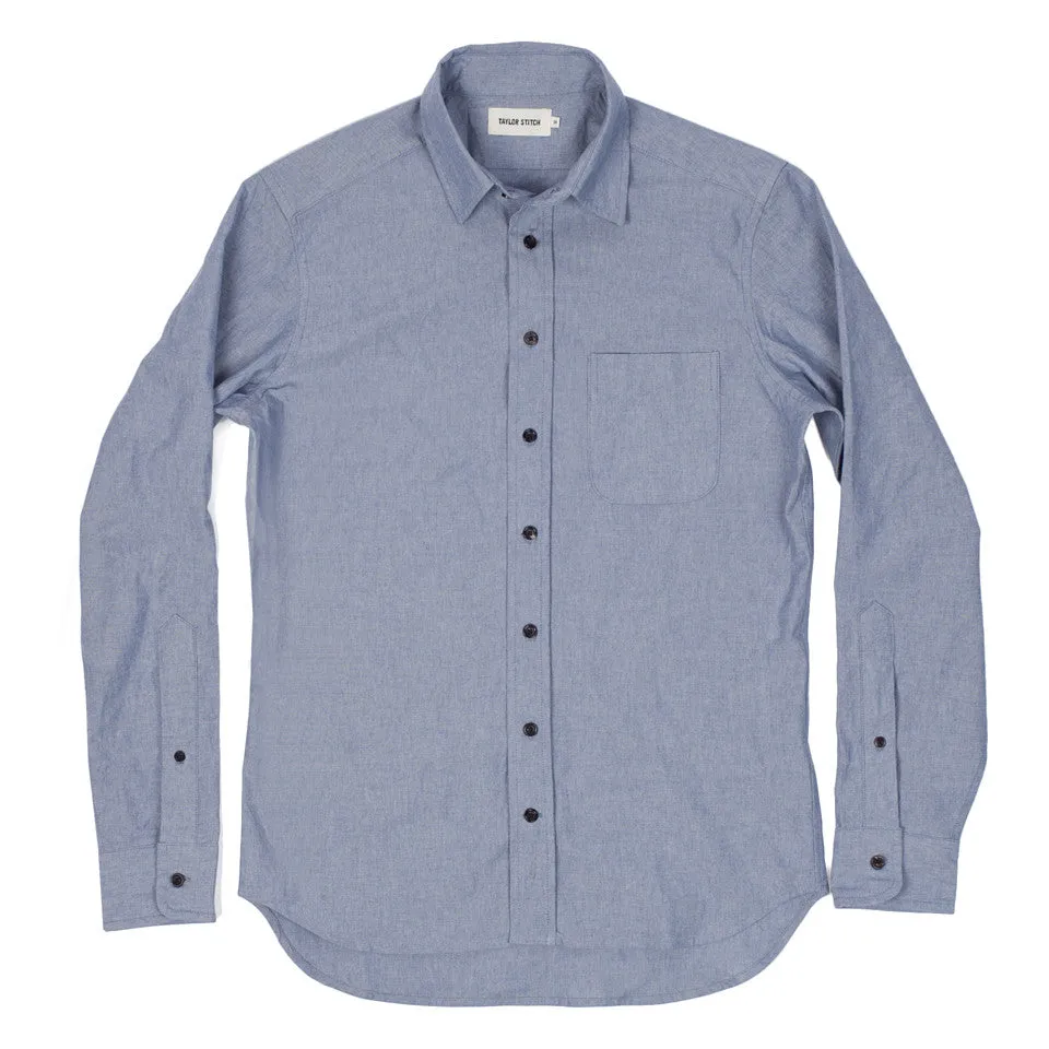 The California in Light Blue Everyday Chambray sold by Taylor Stitch product image thumbnail 3