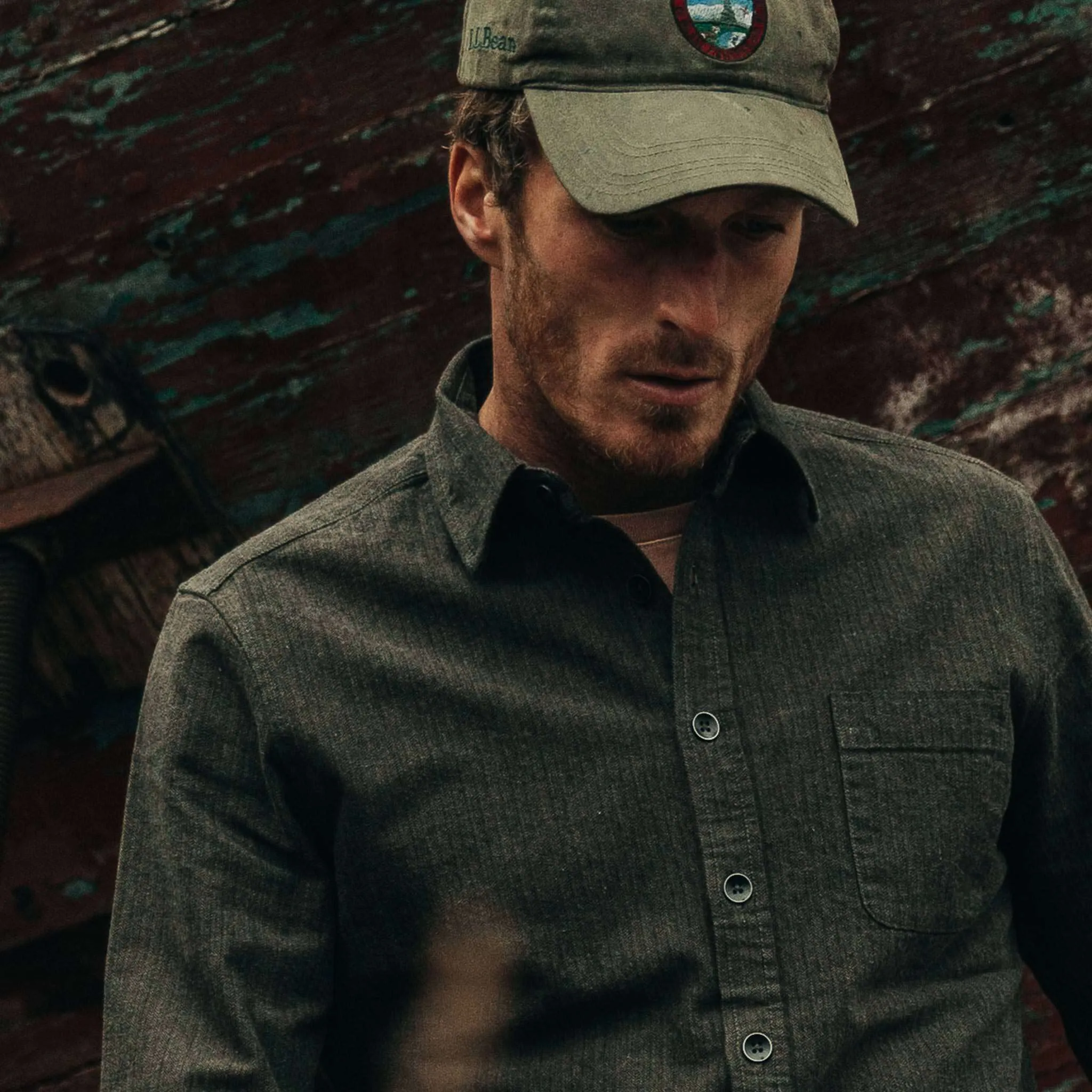 The Mechanic Shirt in Dark Olive Herringbone sold by Taylor Stitch product image thumbnail 4