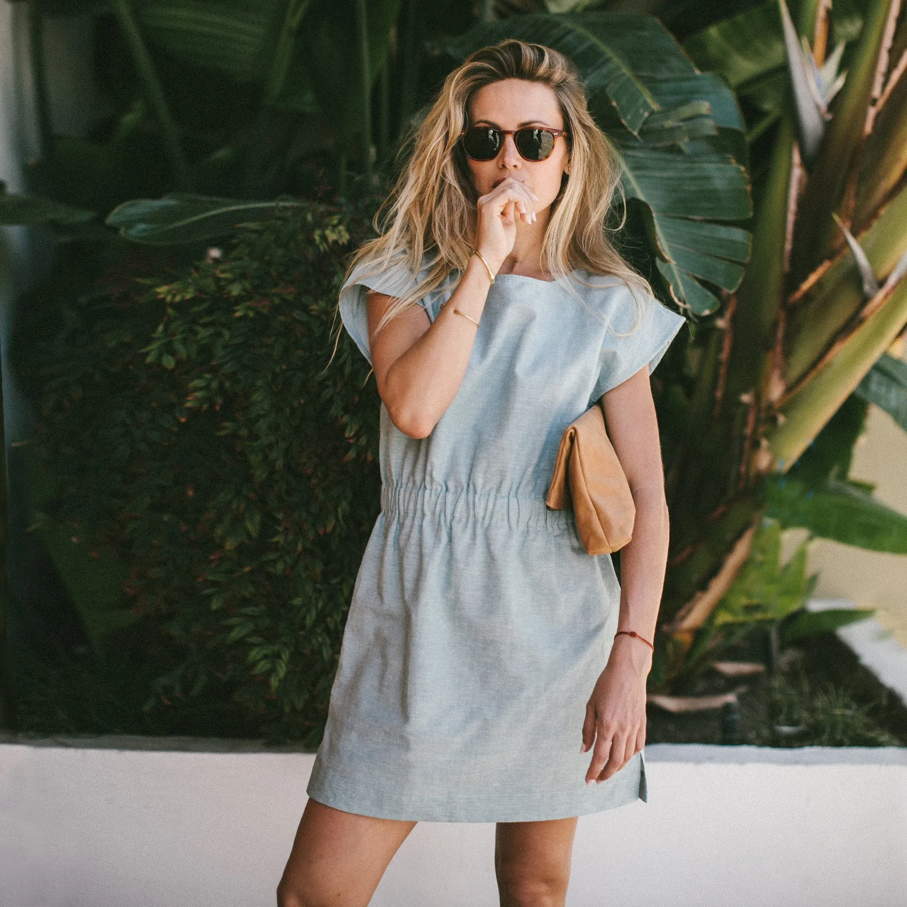 The Mira Dress in Seafoam Cotton Linen sold by Taylor Stitch product image thumbnail 2