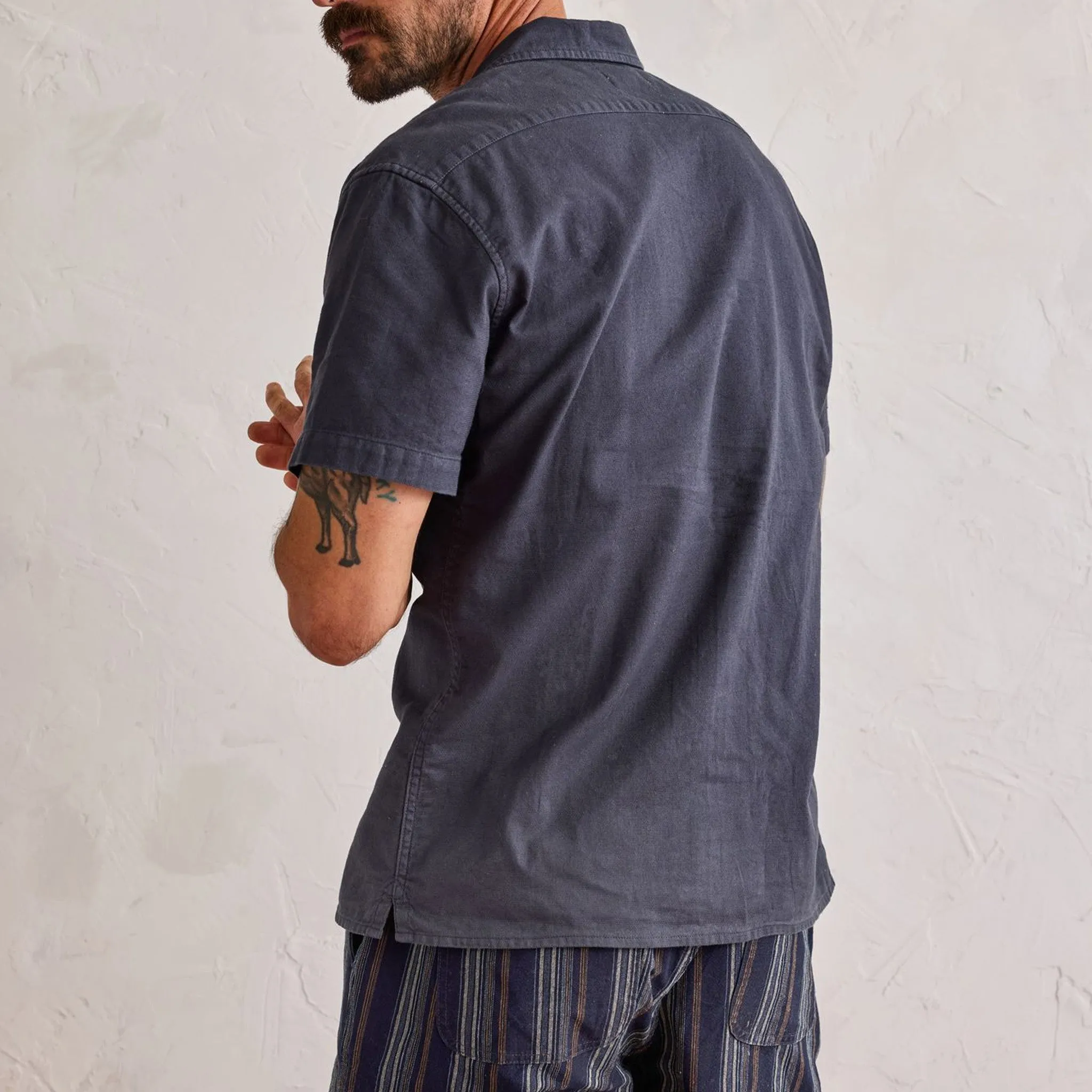 The Short Sleeve Hawthorne in Marine sold by Taylor Stitch product image thumbnail 4