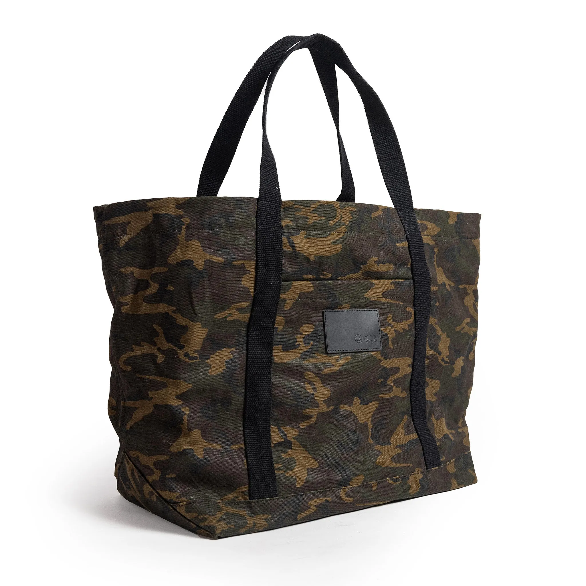 The Market Tote in Camo Boss Duck sold by Taylor Stitch