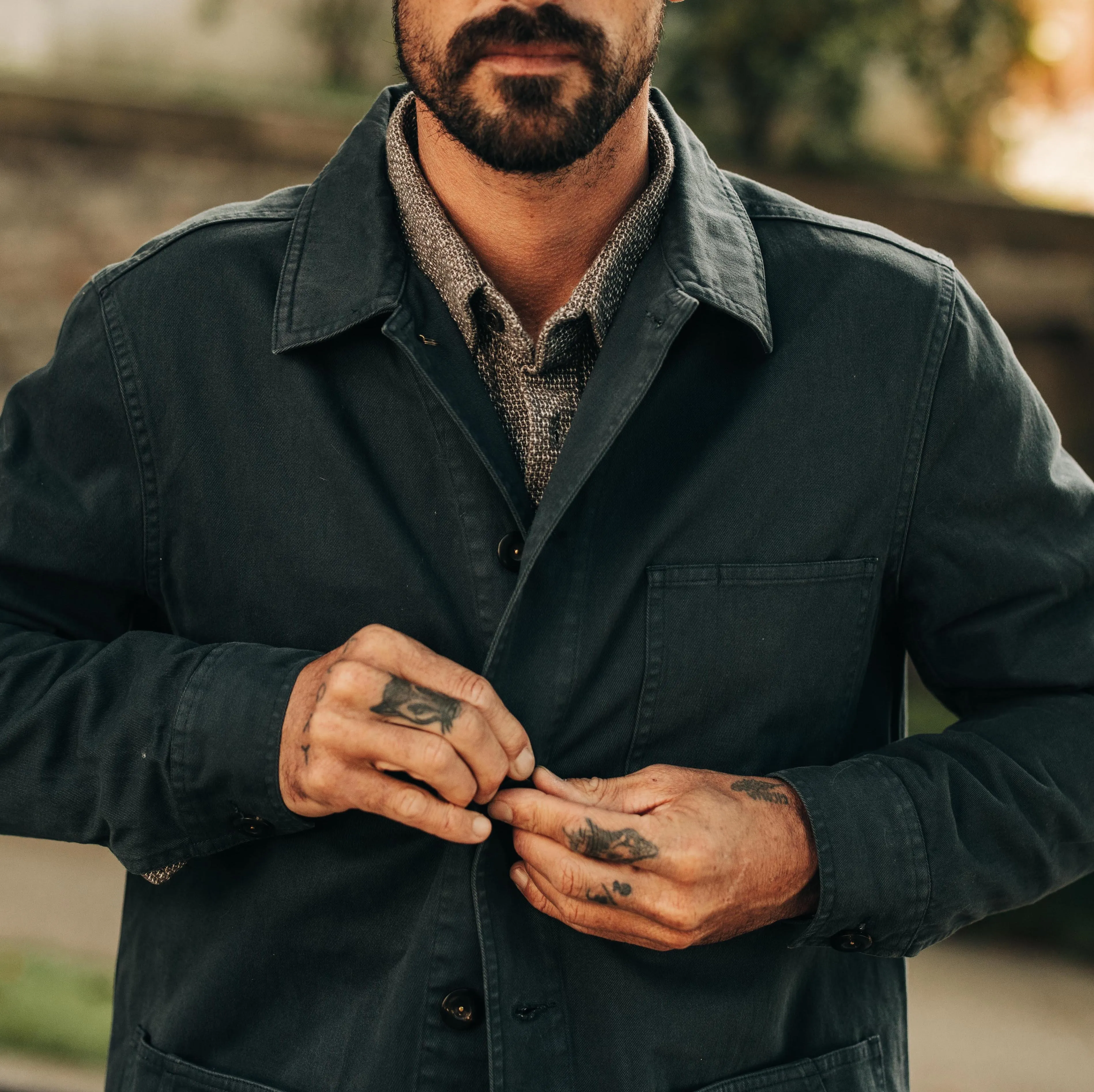 The Ojai Jacket in Organic Navy Foundation Twill sold by Taylor Stitch product image thumbnail 4