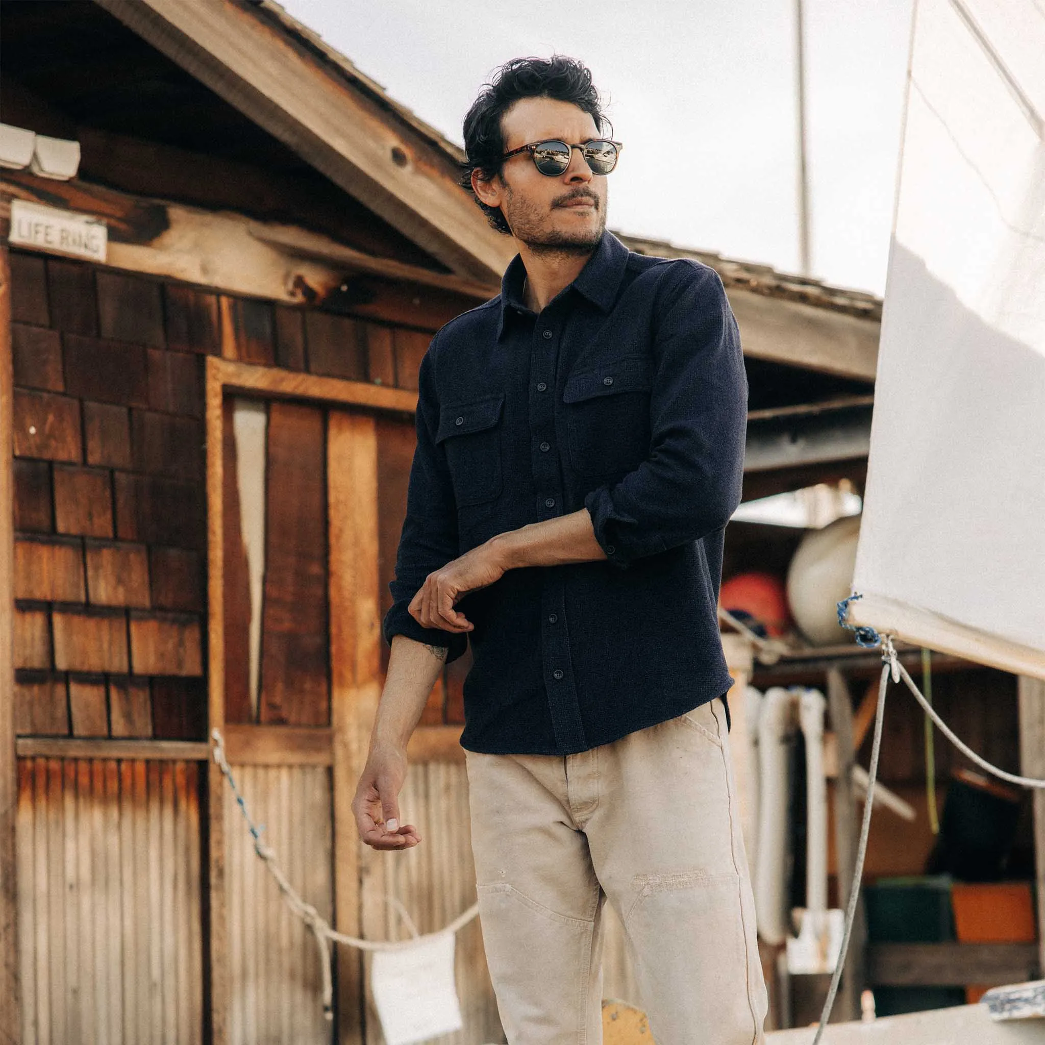 The Ledge Shirt in Dark Navy Linen Tweed sold by Taylor Stitch product image thumbnail 3