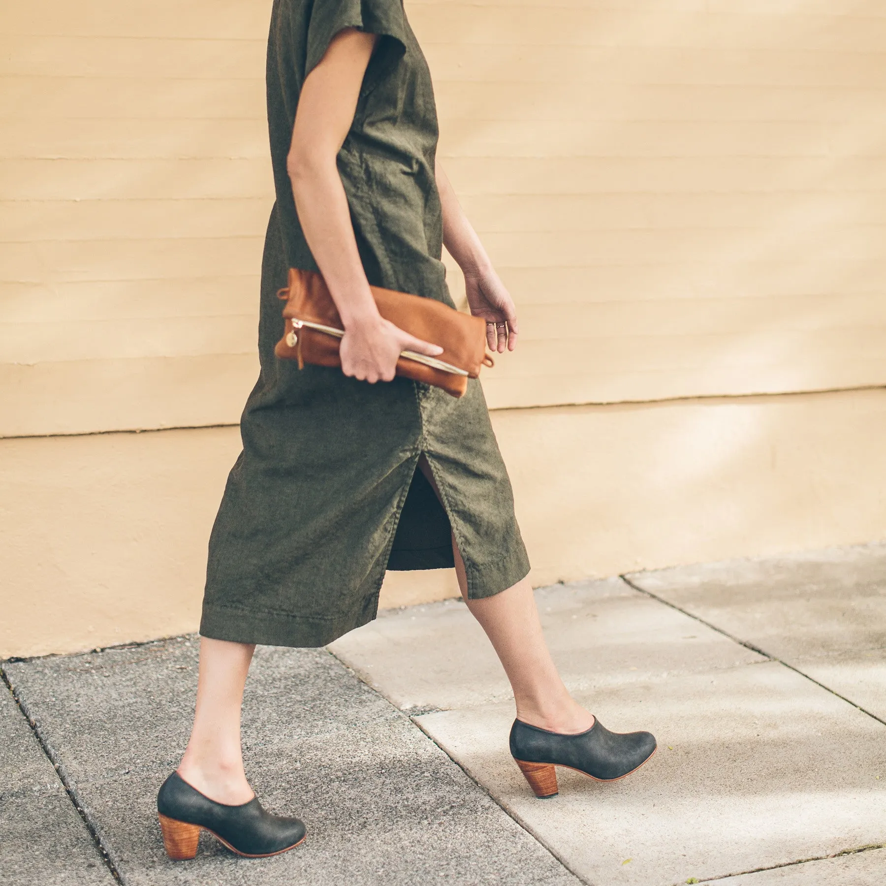 The Loma Dress in Olive sold by Taylor Stitch product image thumbnail 4