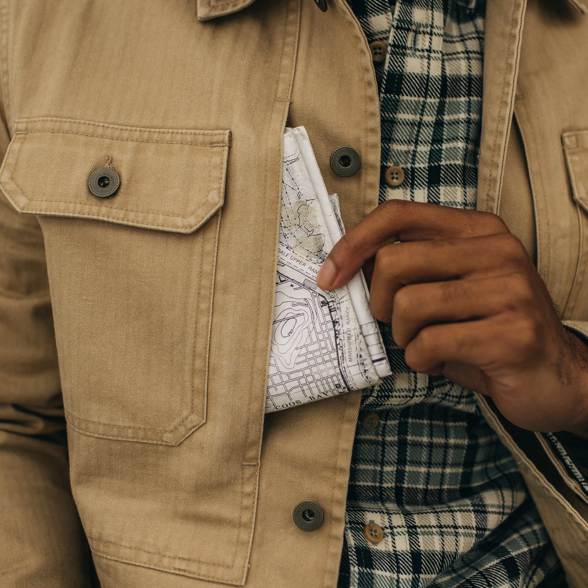 The Reserve Shirt in Khaki Herringbone sold by Taylor Stitch product image thumbnail 4