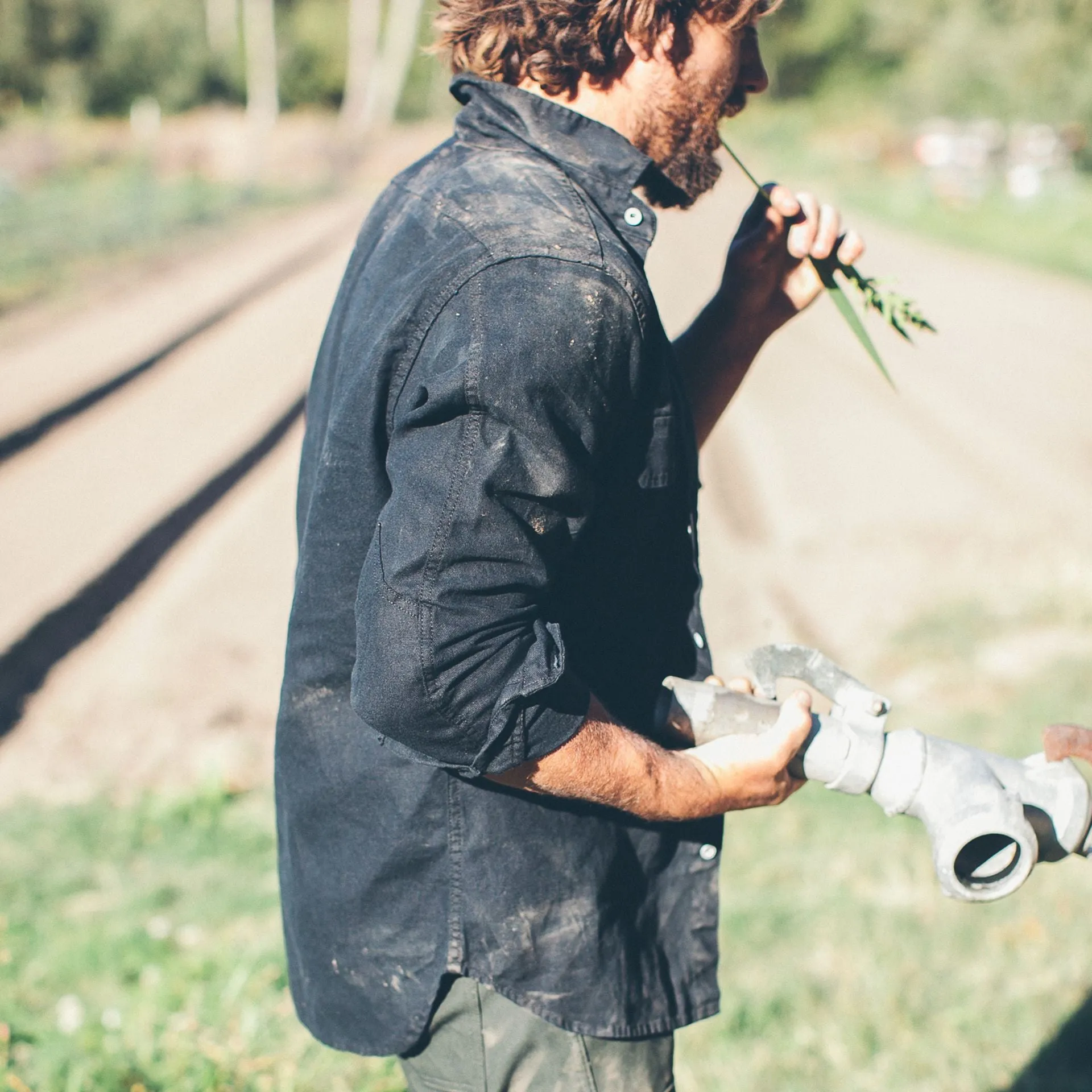 The Chore Shirt in Coal sold by Taylor Stitch product image thumbnail 5