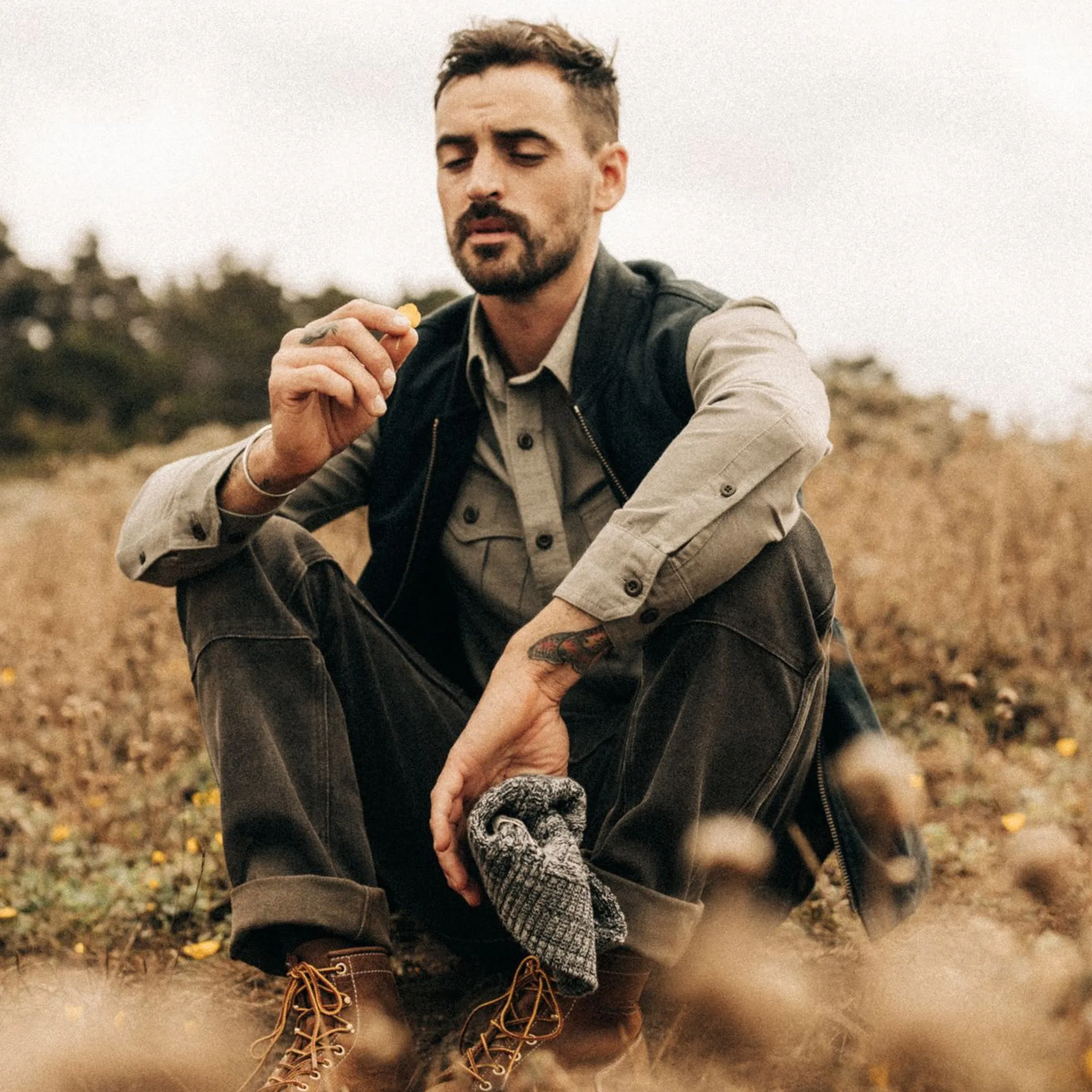 The Workhorse Vest in Coal Boss Duck sold by Taylor Stitch product image thumbnail 5