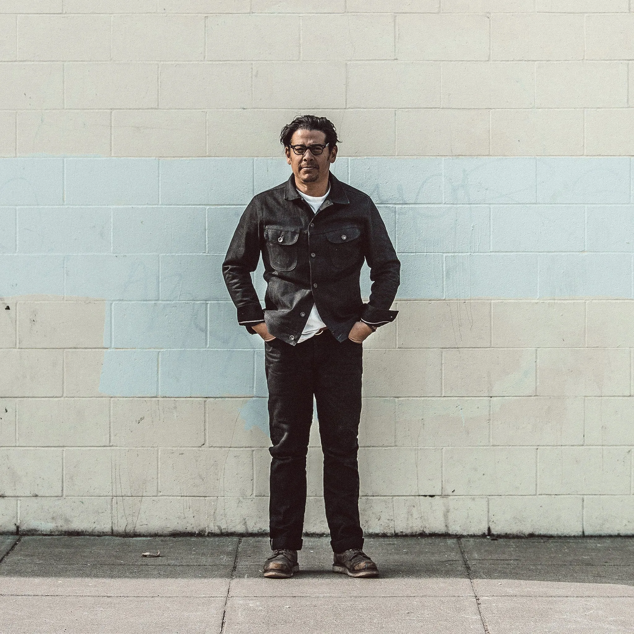 The Slim Jean in Kuroki Mills Black Selvage sold by Taylor Stitch product image thumbnail 2