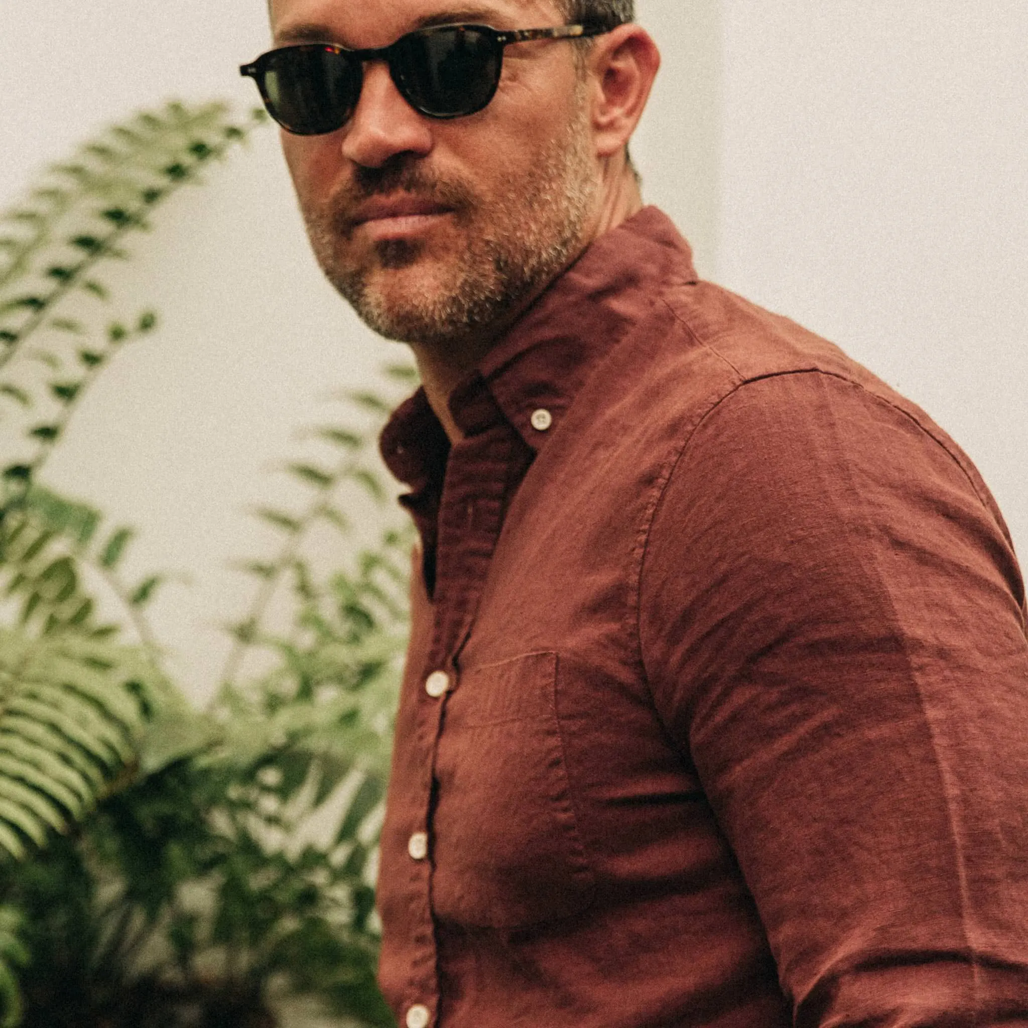 The Jack in Rust Linen sold by Taylor Stitch product image thumbnail 4