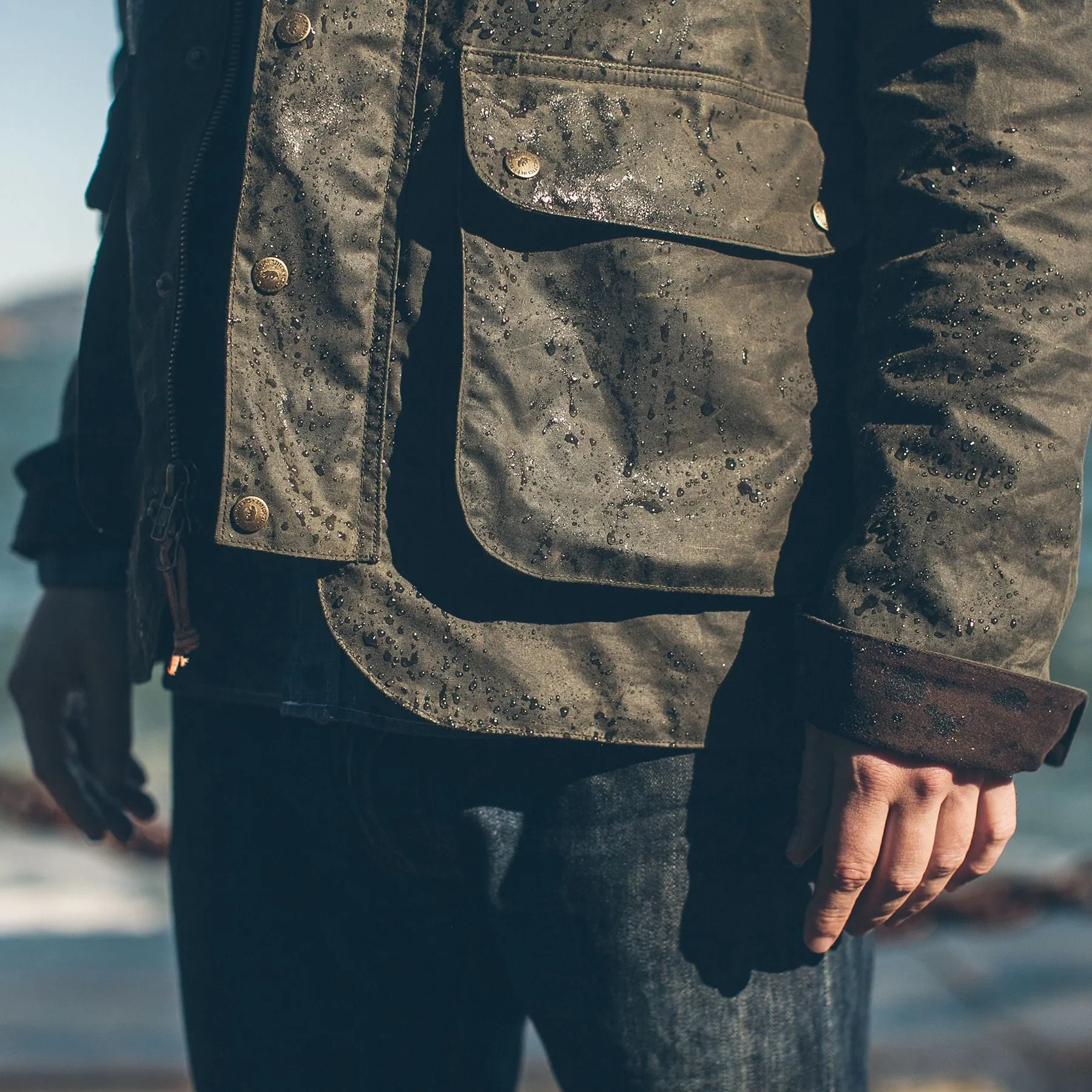 The Rover Jacket in Dark Olive Beeswaxed Canvas sold by Taylor Stitch product image thumbnail 4