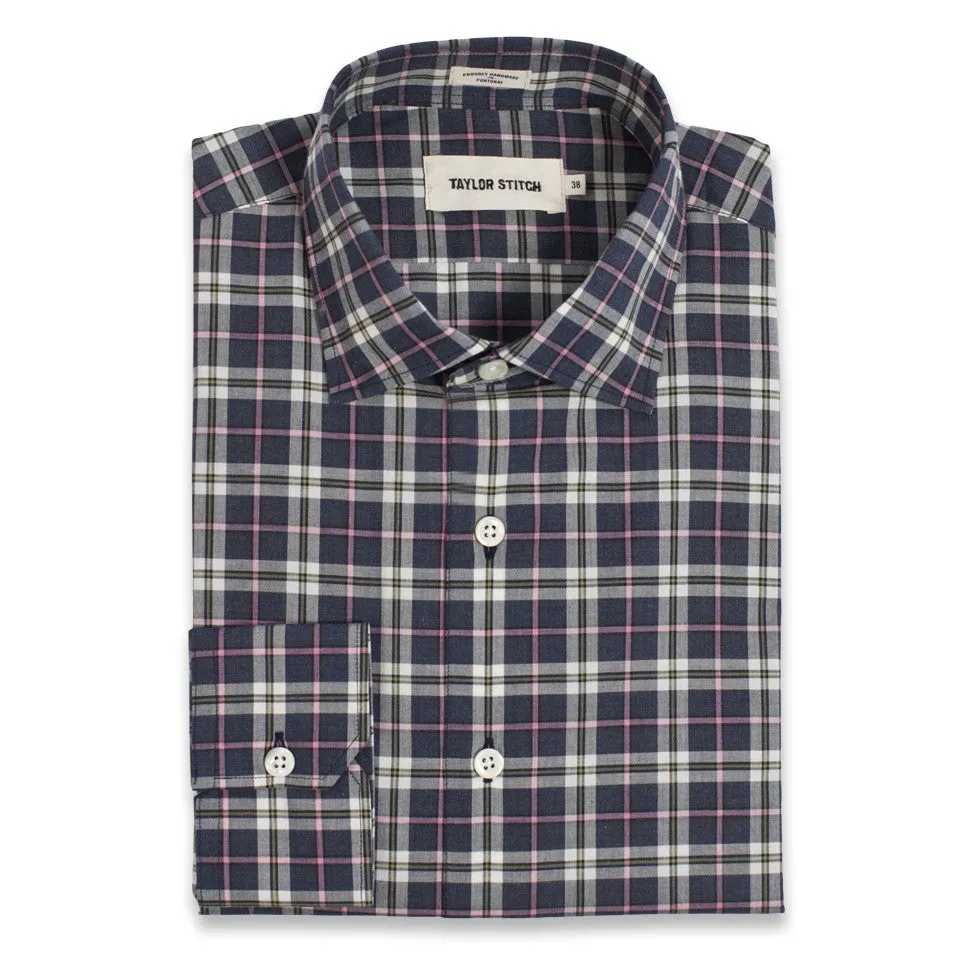 The Hyde in Navy Washed Poplin sold by Taylor Stitch