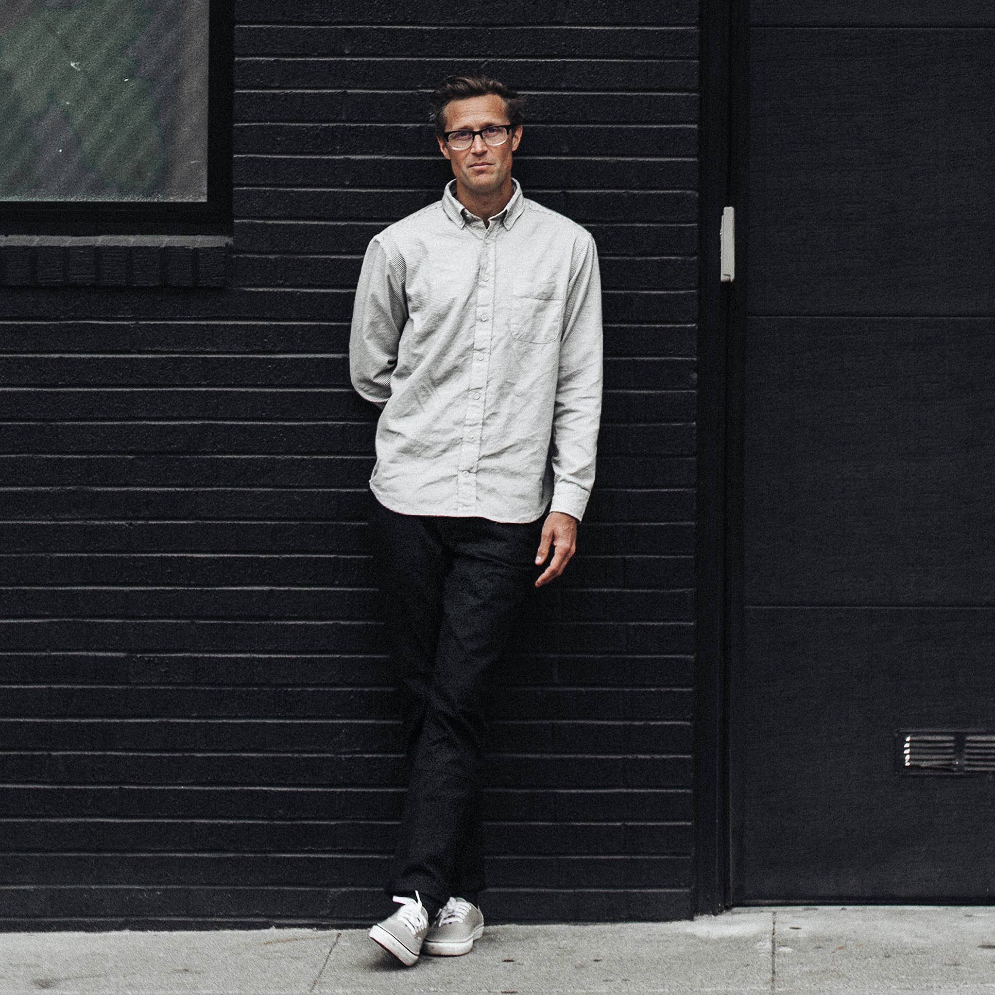 The Chore Pant in Washed Coal sold by Taylor Stitch product image thumbnail 5