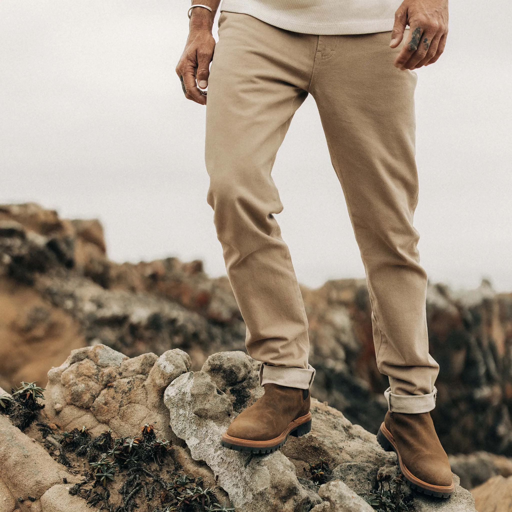 The Slim All Day Pant in Light Khaki Broken Twill sold by Taylor Stitch product image thumbnail 4