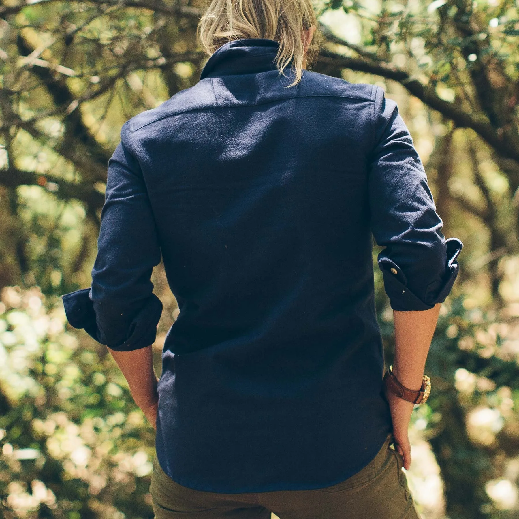 The Sierra Shirt in Navy sold by Taylor Stitch product image thumbnail 4