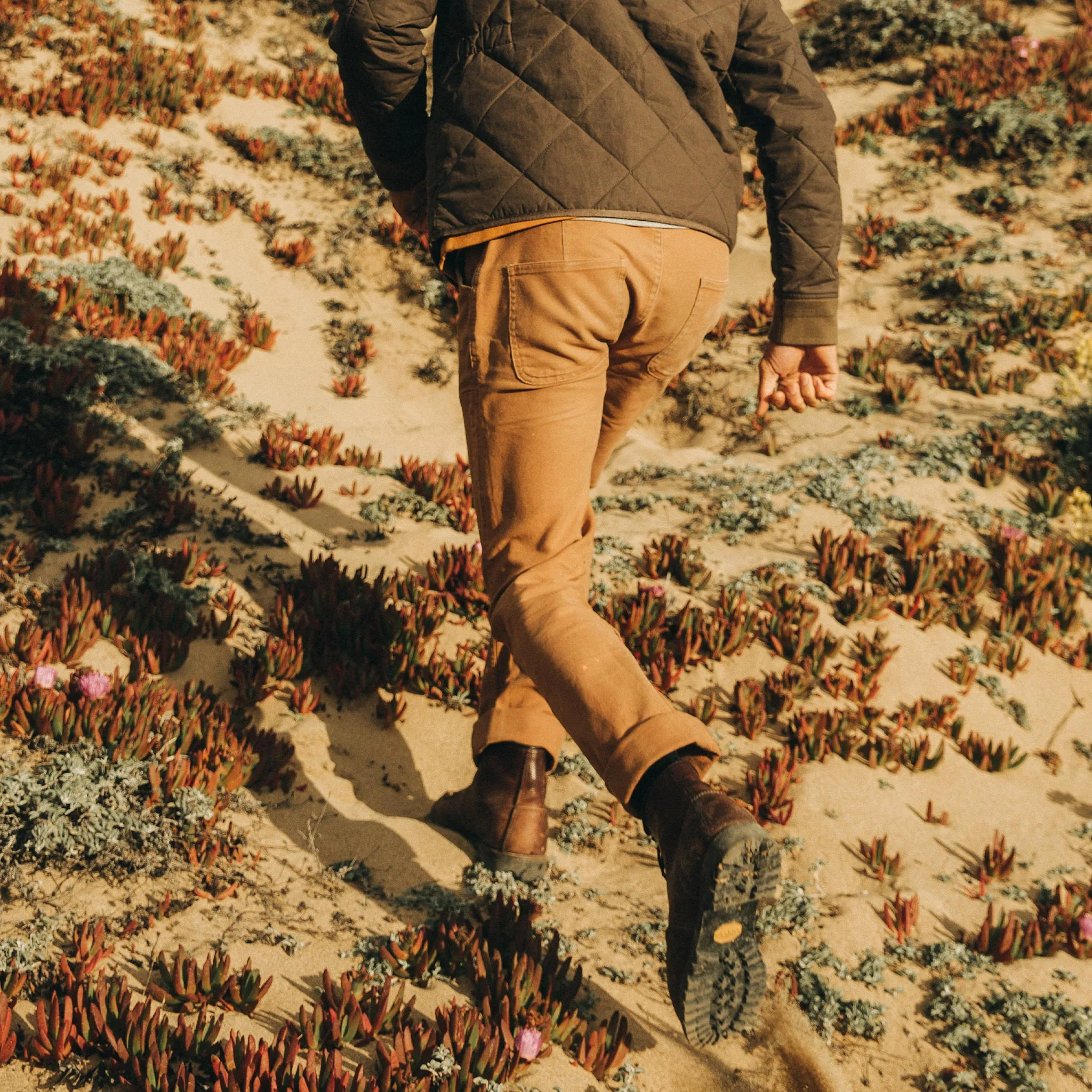 The Chore Pant in Tobacco Boss Duck sold by Taylor Stitch product image thumbnail 5