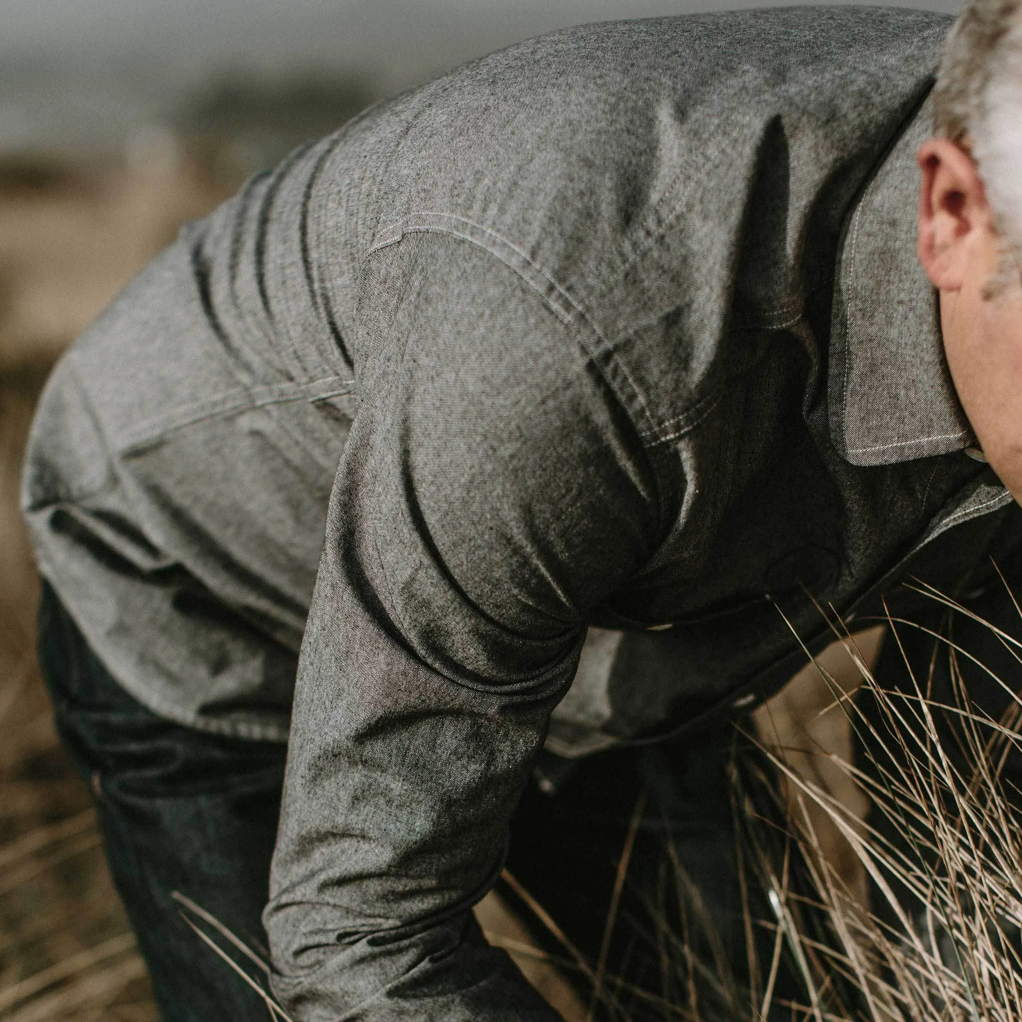 The California in Charcoal Everyday Chambray sold by Taylor Stitch product image thumbnail 4