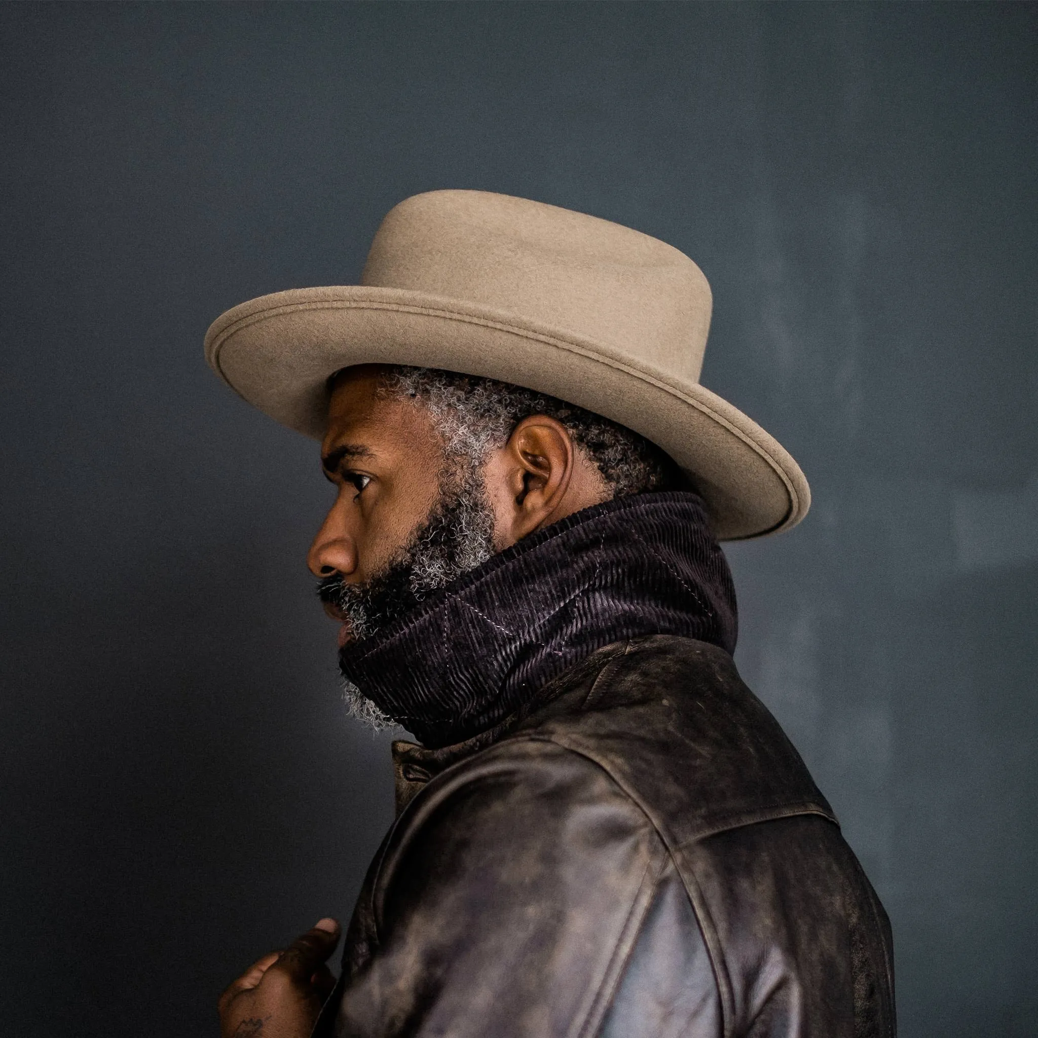 The Packable Lane Splitter in Mushroom sold by Taylor Stitch product image thumbnail 3